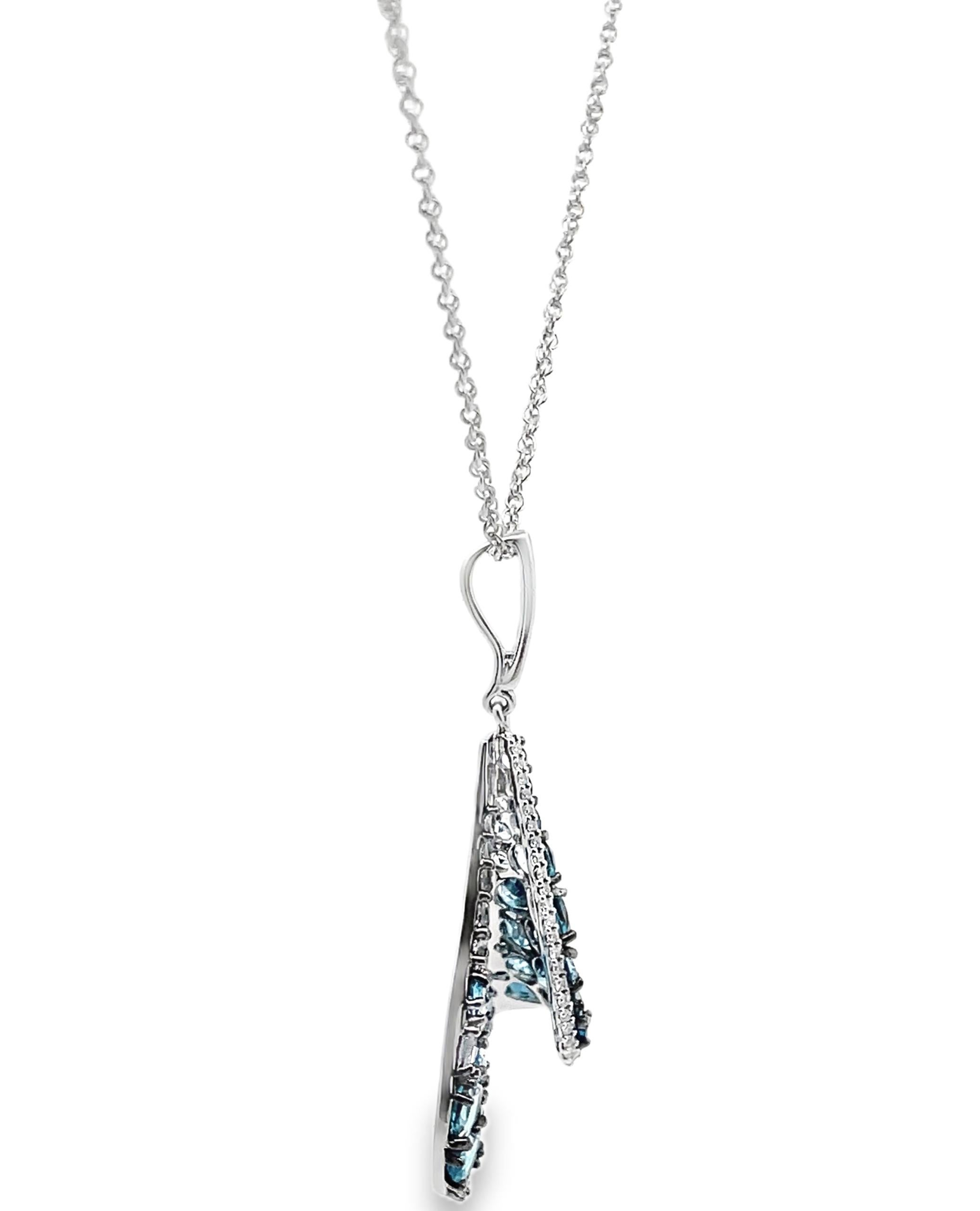 Collana con ciondolo asimmetrico in oro blu e diamanti Allison Kaufman, oro bianco 14 carati In condizioni Nuovo in vendita a Old Tappan, NJ