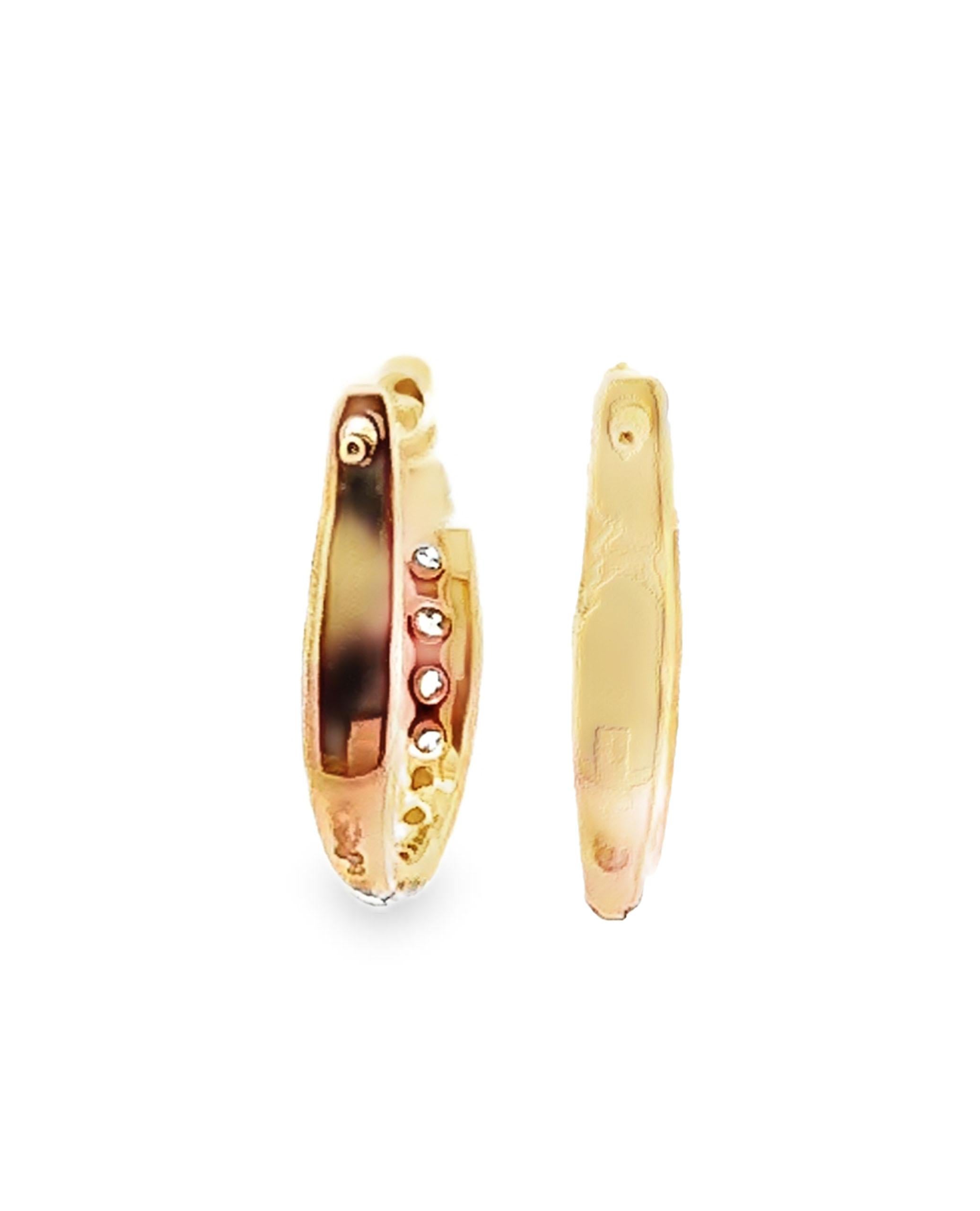 Round Cut Allison Kaufman 14K Yellow Gold Oval Hoop Earrings with Diamonds For Sale