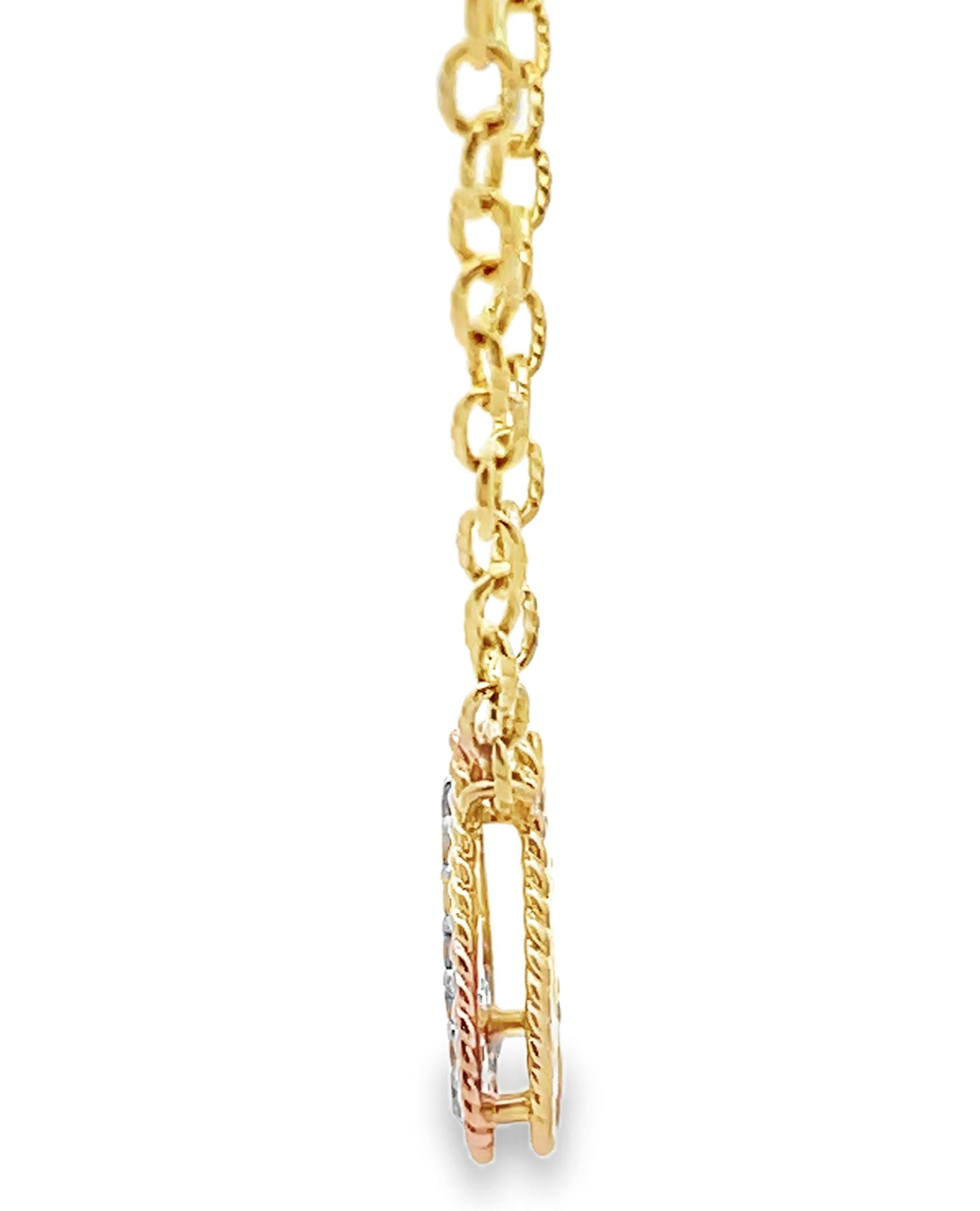 Donna Collana con ciondolo con diamante a forma di pera in oro giallo 14K di Allison Kaufman, con catena A Link in vendita