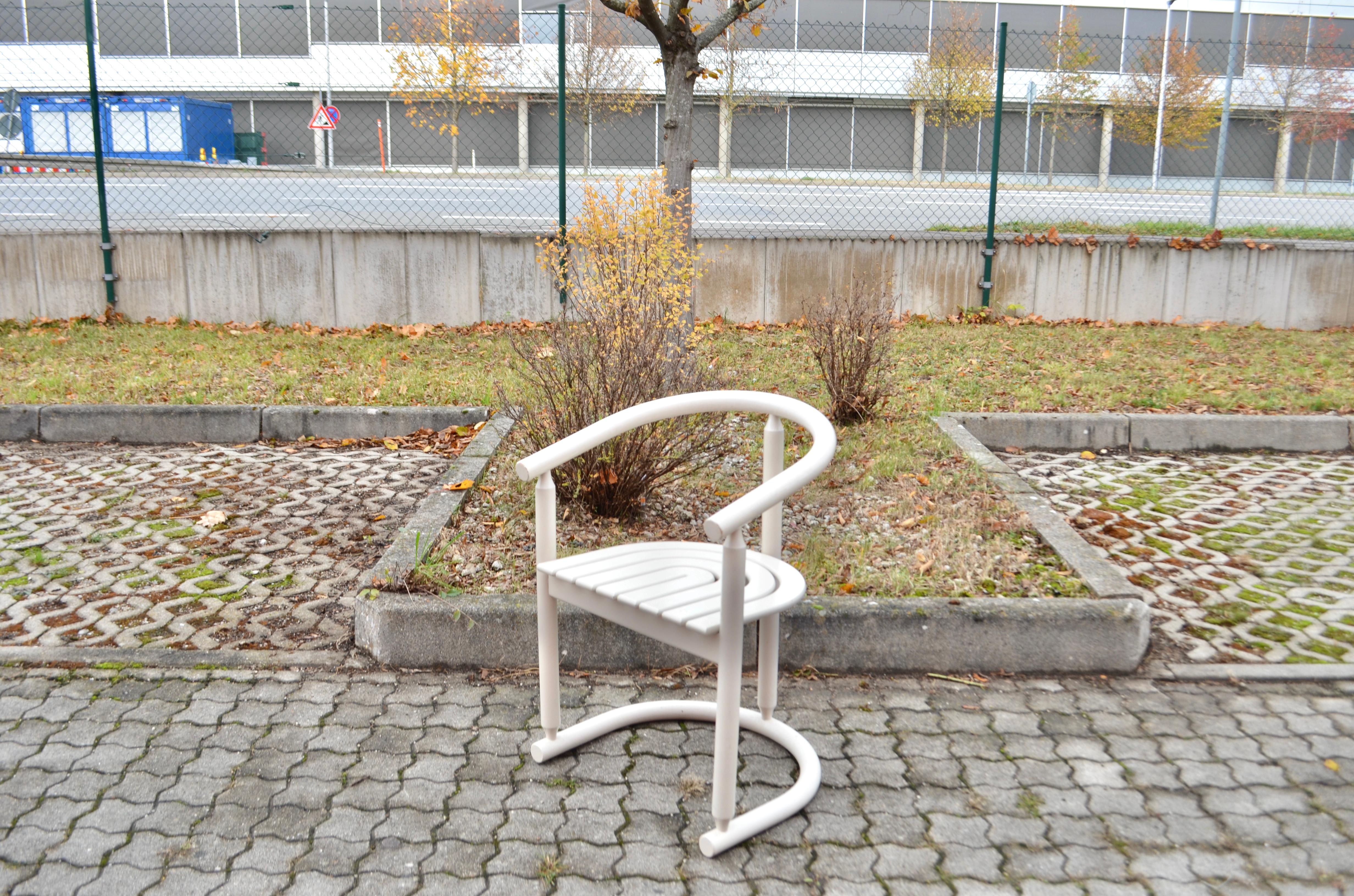 Allmilmö White Bentwood Chair Set of 3 en vente 11