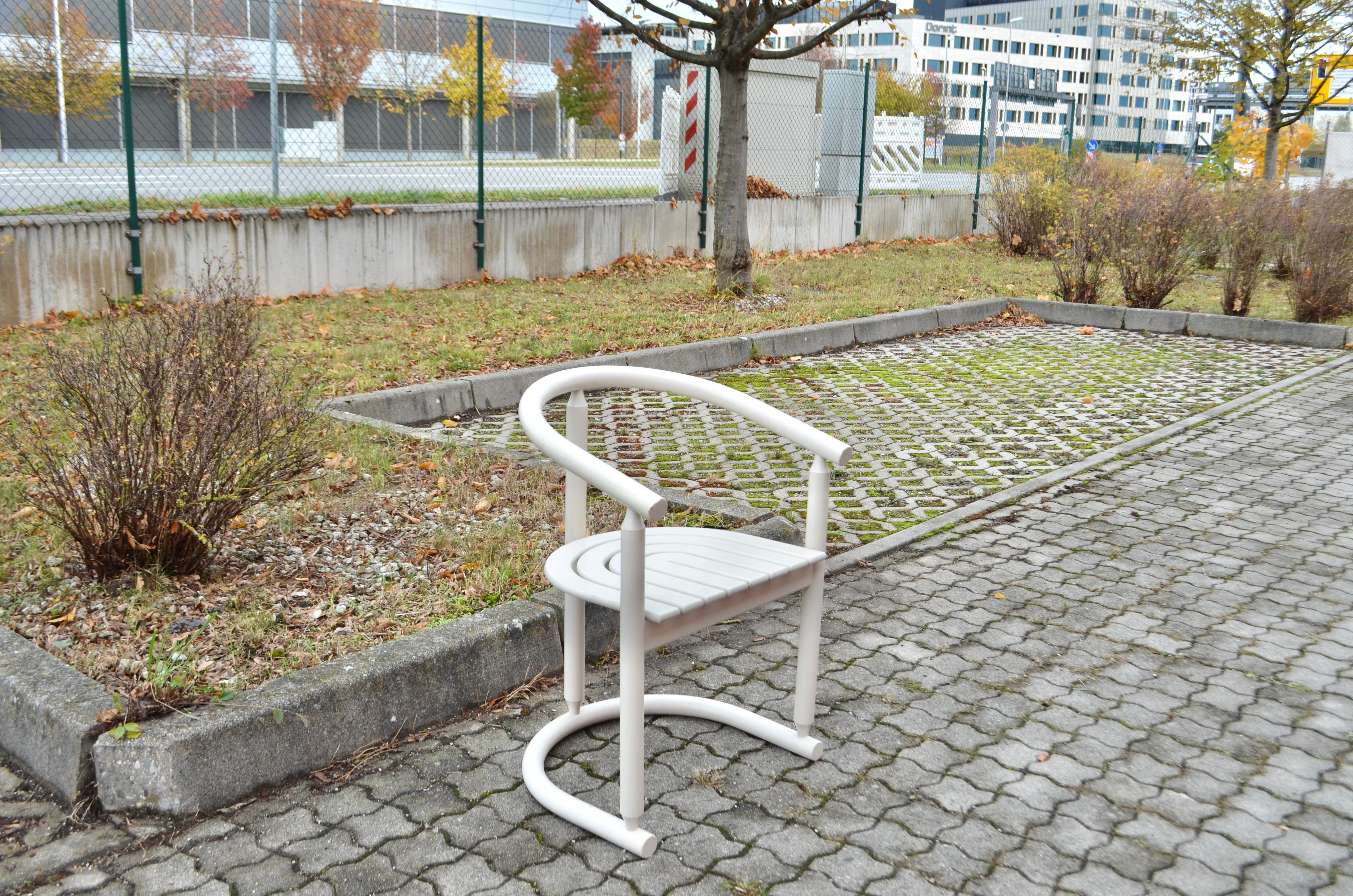 Allmilmö White Bentwood Chair Set of 3 en vente 12