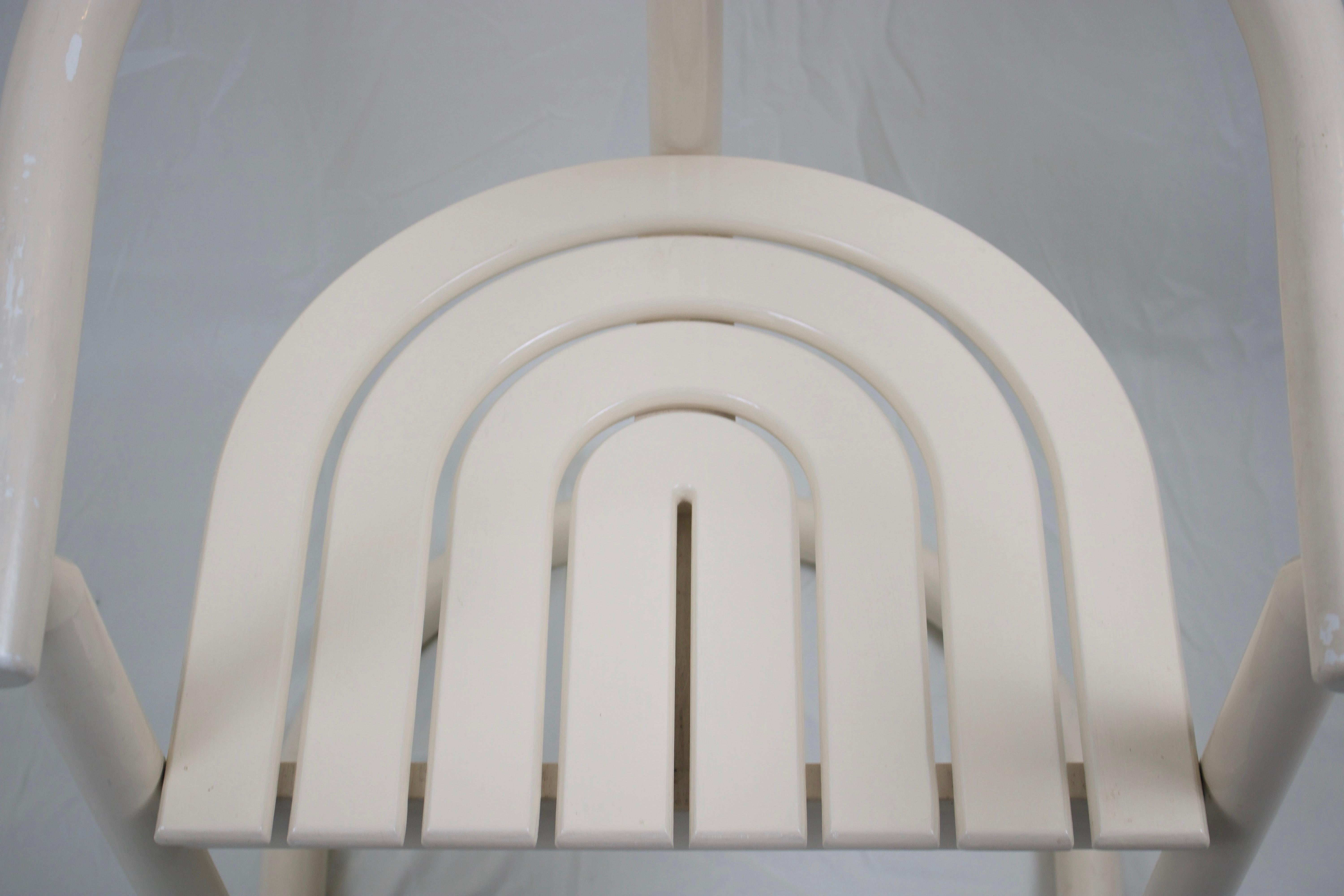 Allmilmö white bentwood chairs, set of four In Good Condition For Sale In San Francisco, US