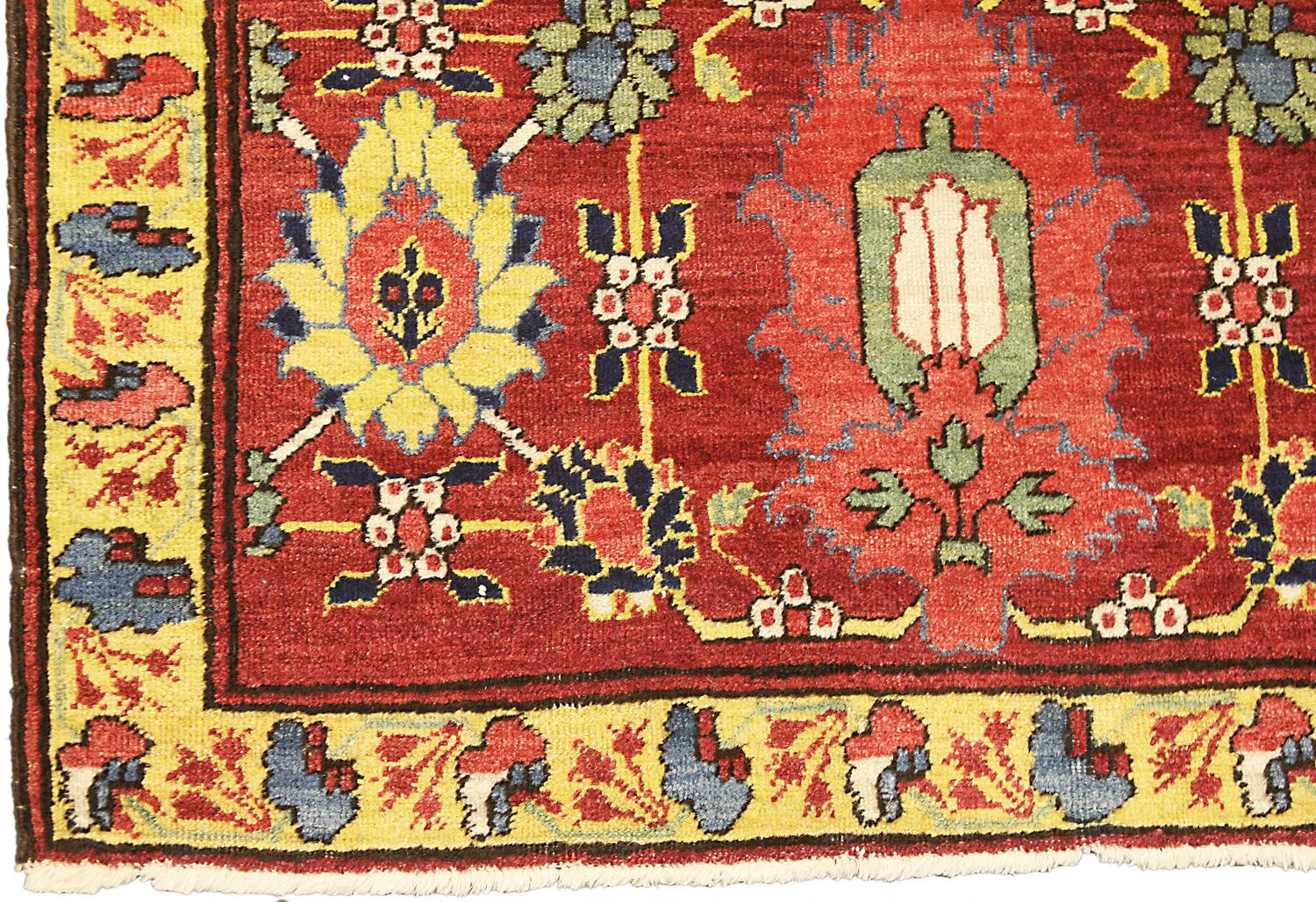 XIXe siècle Tapis Qarabag caucasien ancien en laine beige entièrement recouvert de caucasien, 19ème siècle en vente