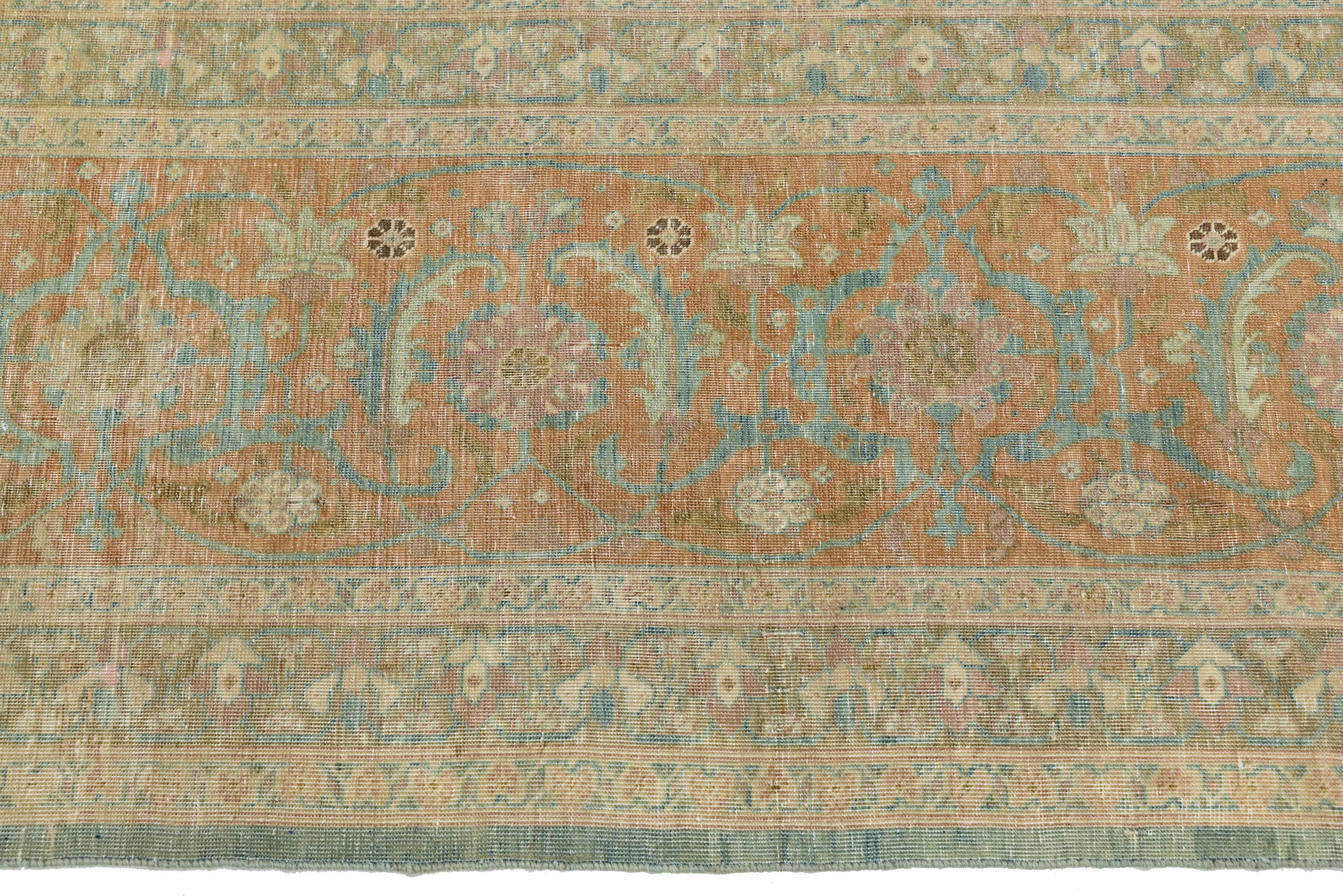 Allover entworfen antike persische Tabriz Wolle Teppich handgefertigt in blau aus den 1900er Jahren (20. Jahrhundert) im Angebot