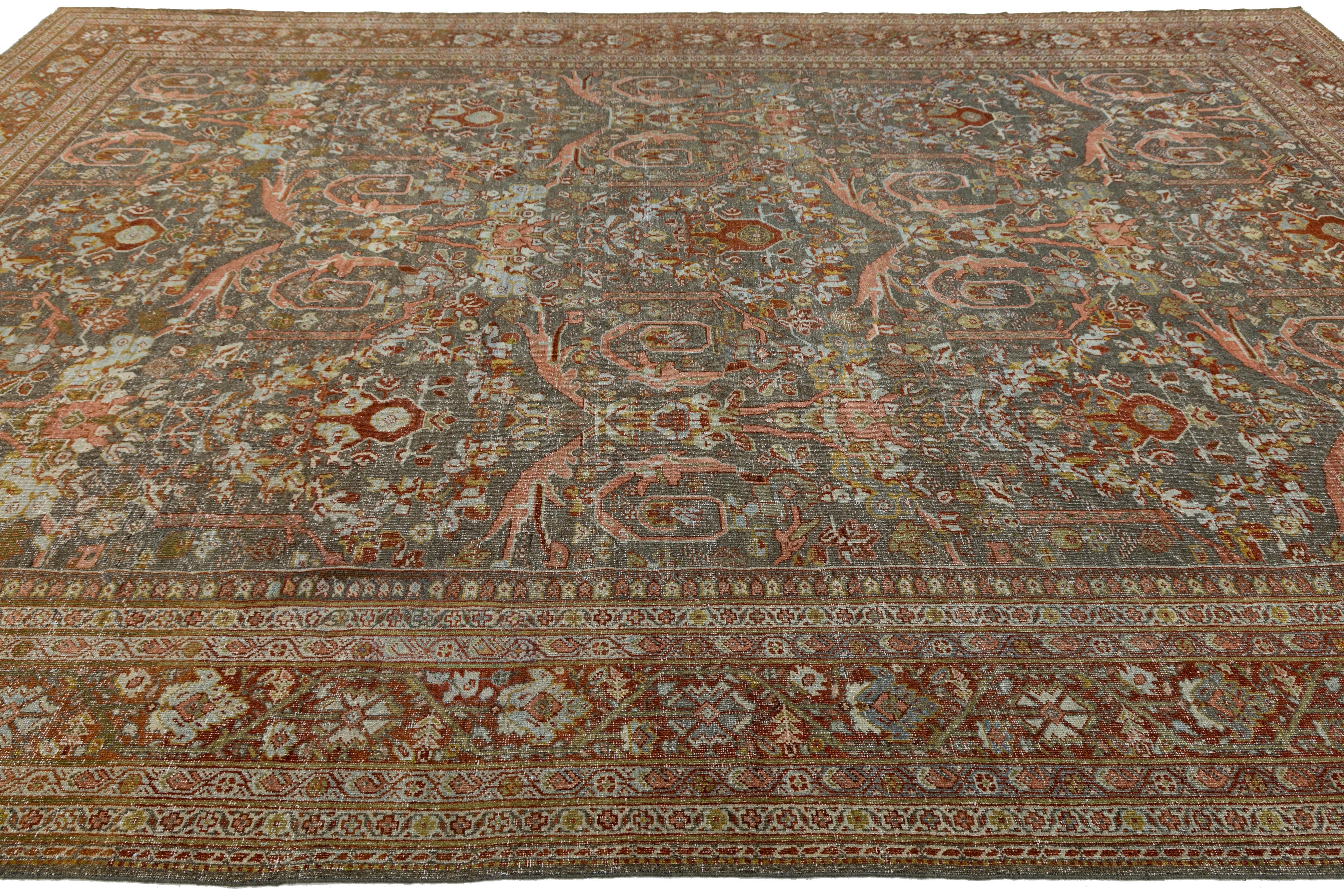 Allover Designed Handmade Mahal Wool Rug In Gray From The 1900s in vendita 4
