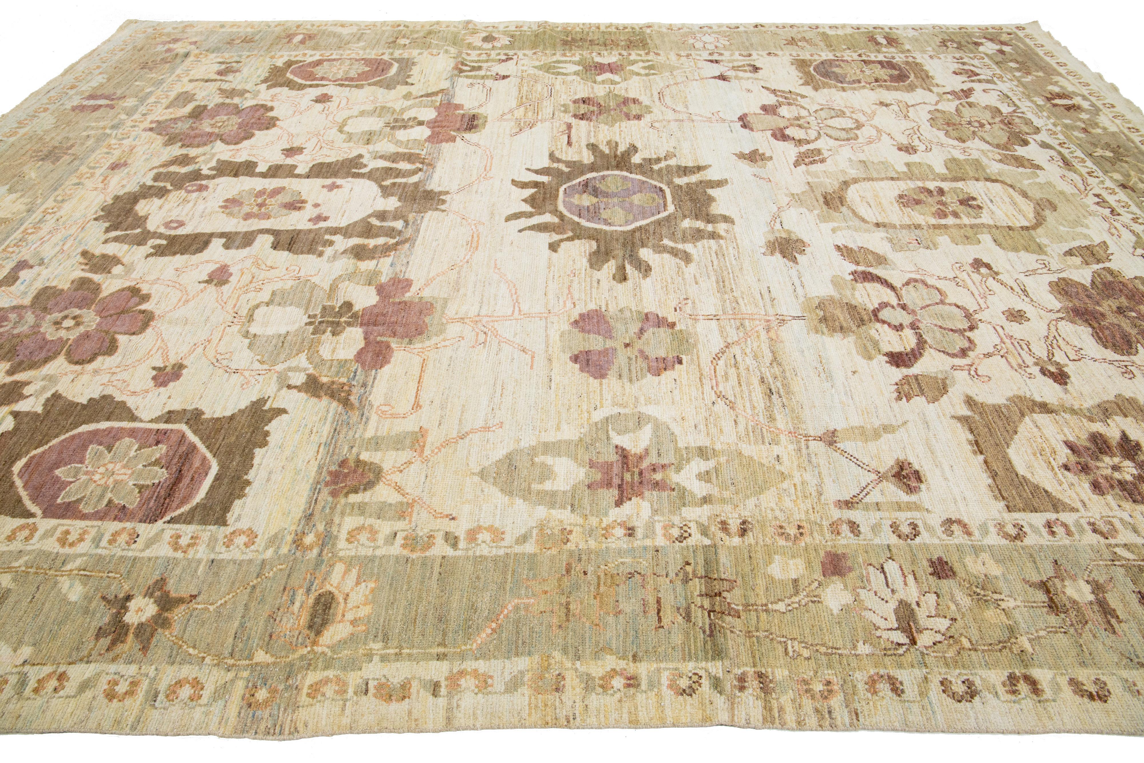 Hand-Knotted Allover Floral Contemporary Oushak style Handmade Wool Rug In Beige For Sale