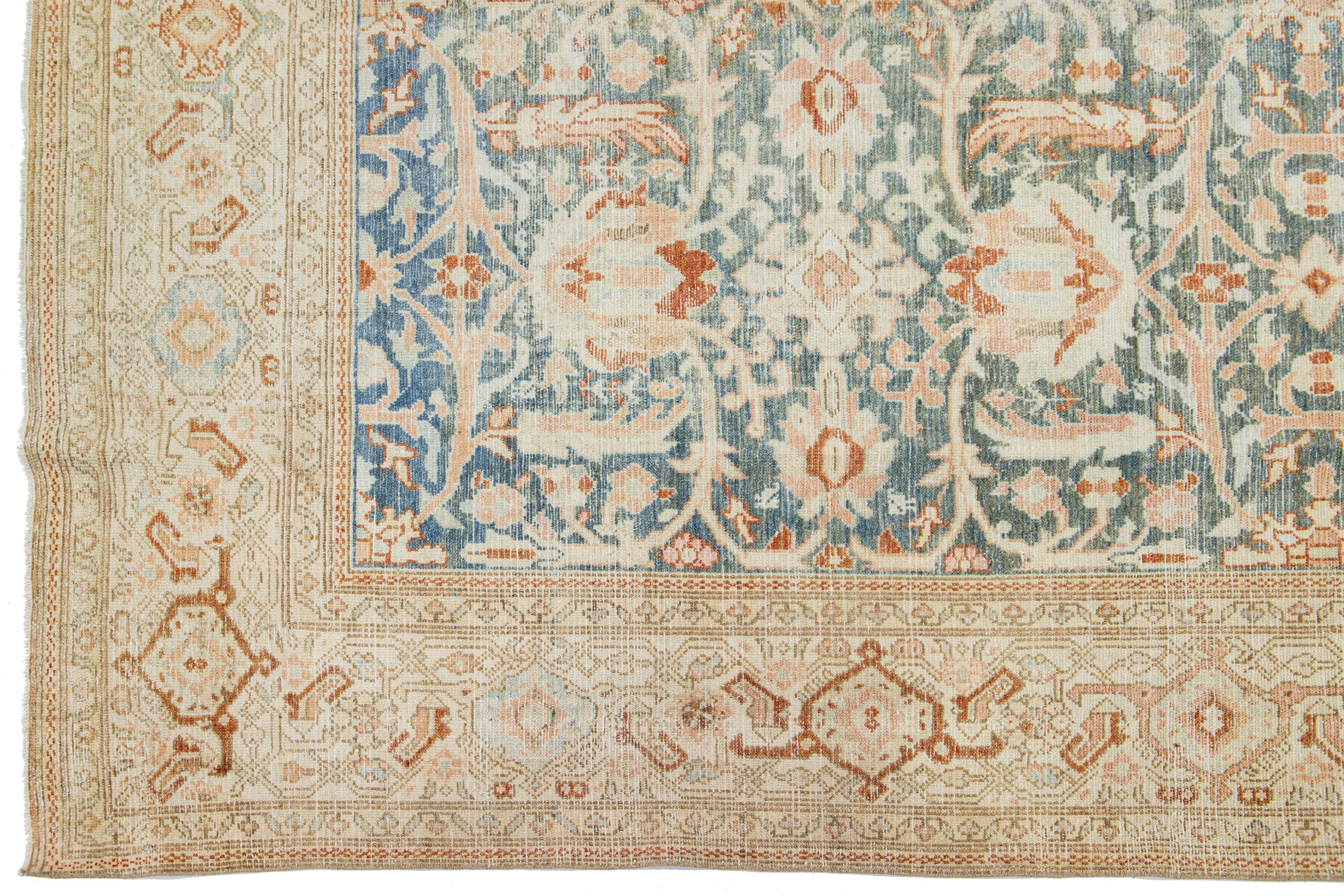 Tapis persan ancien Malayer en laine bleu, fait à la main Excellent état - En vente à Norwalk, CT