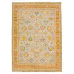 Alfombra Persa Moderna de Lana Estilo Tabriz Hecha a Mano en Beige by Apadana