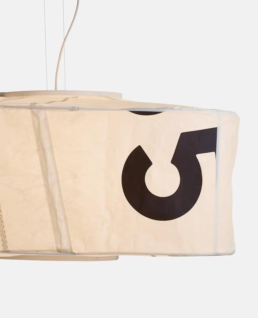 AllSew Reclaimed / Chandelier
Designed by RBW

Allsew, our modular, scalable pendant inspired by the luminosity of lanterns, and the lightweight, collapsible efficiency of kites.

Made in United States.

Pendant dimensions: Inches (L x W x H)
36