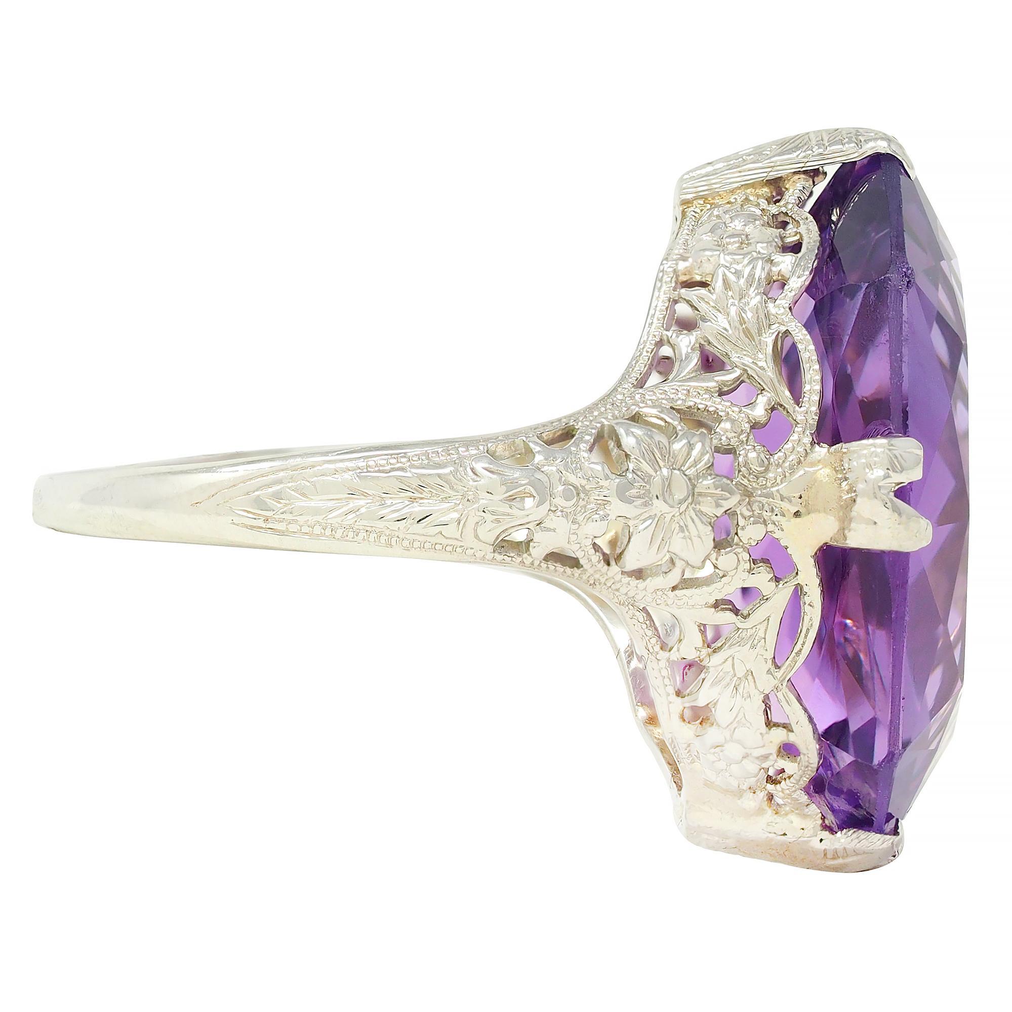 Allsopp Bros. Art Deco Amethyst 18 Karat White Gold Vintage Orange Blossom Ring In Excellent Condition In Philadelphia, PA