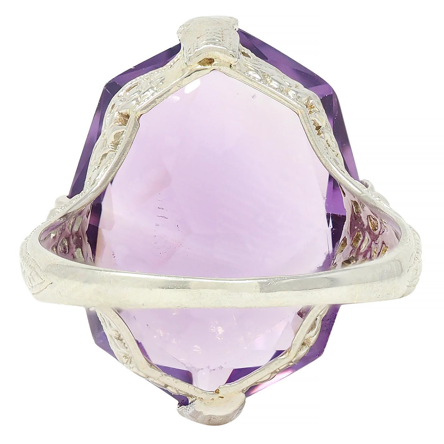 Women's or Men's Allsopp Bros. Art Deco Amethyst 18 Karat White Gold Vintage Orange Blossom Ring