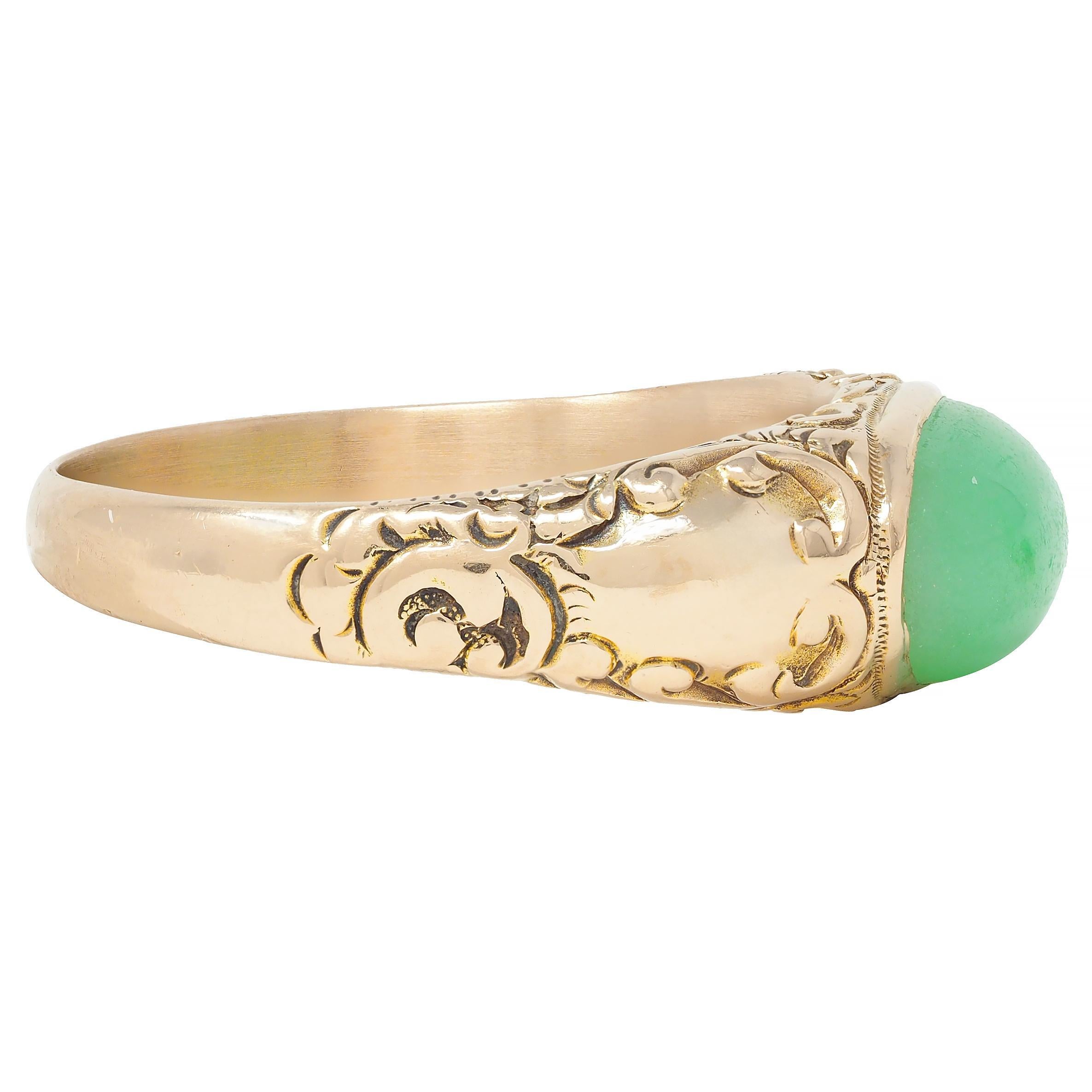 Allsopp Bros. Art Nouveau Jade 14 Karat Yellow Gold Antique Unisex Signet Ring In Excellent Condition In Philadelphia, PA