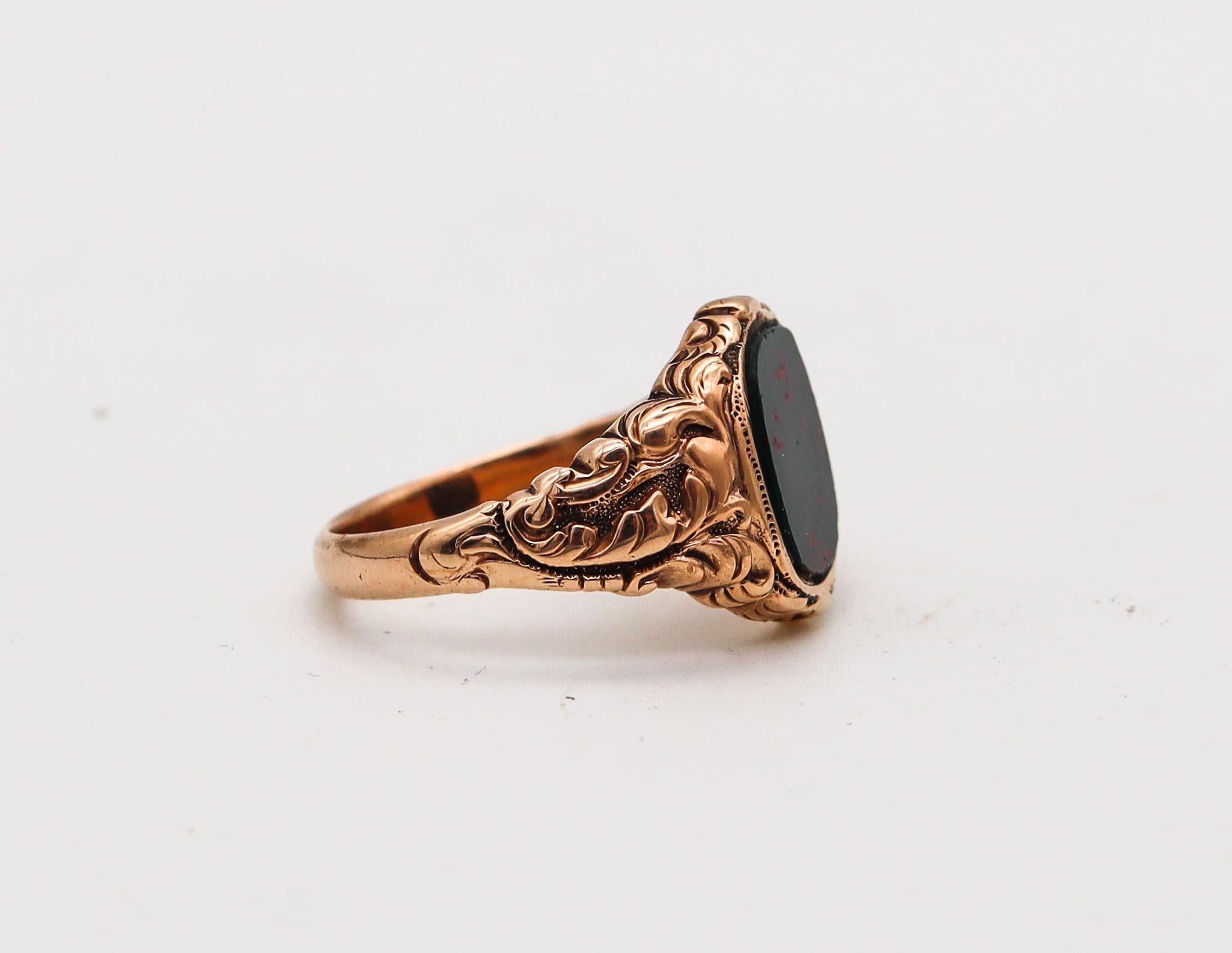 Allsopp-Steller 1900 Art Nouveau Signet Ring In 18Kt Gold With Oval Bloodstone In Excellent Condition For Sale In Miami, FL