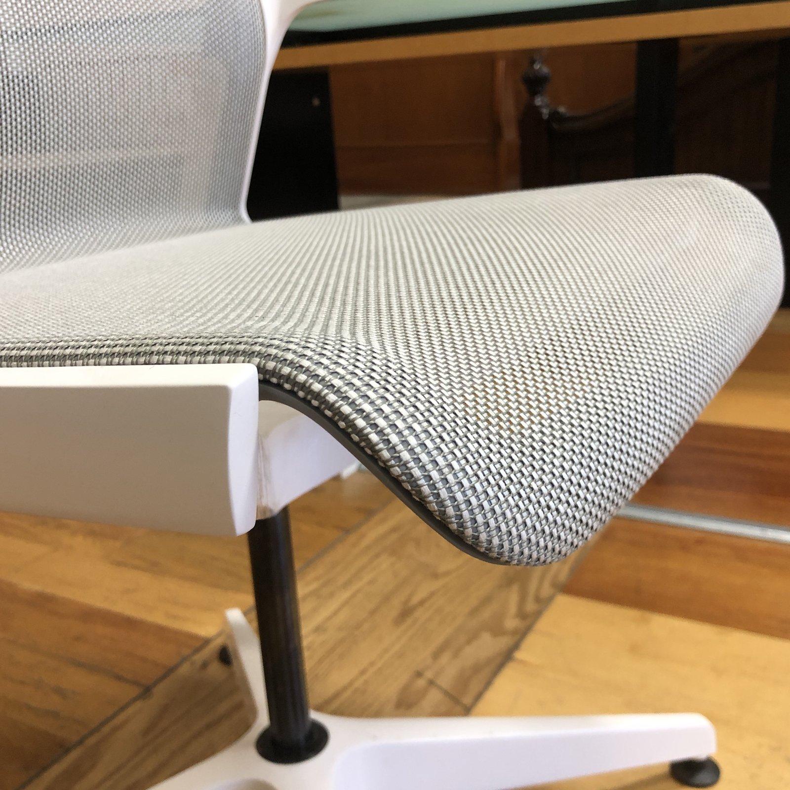 Allsteel White Folding Aware Table and Chair For Sale 13