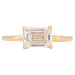 Alluring 0.90ct Diamond Solitaire Ring in 14K Yellow Gold