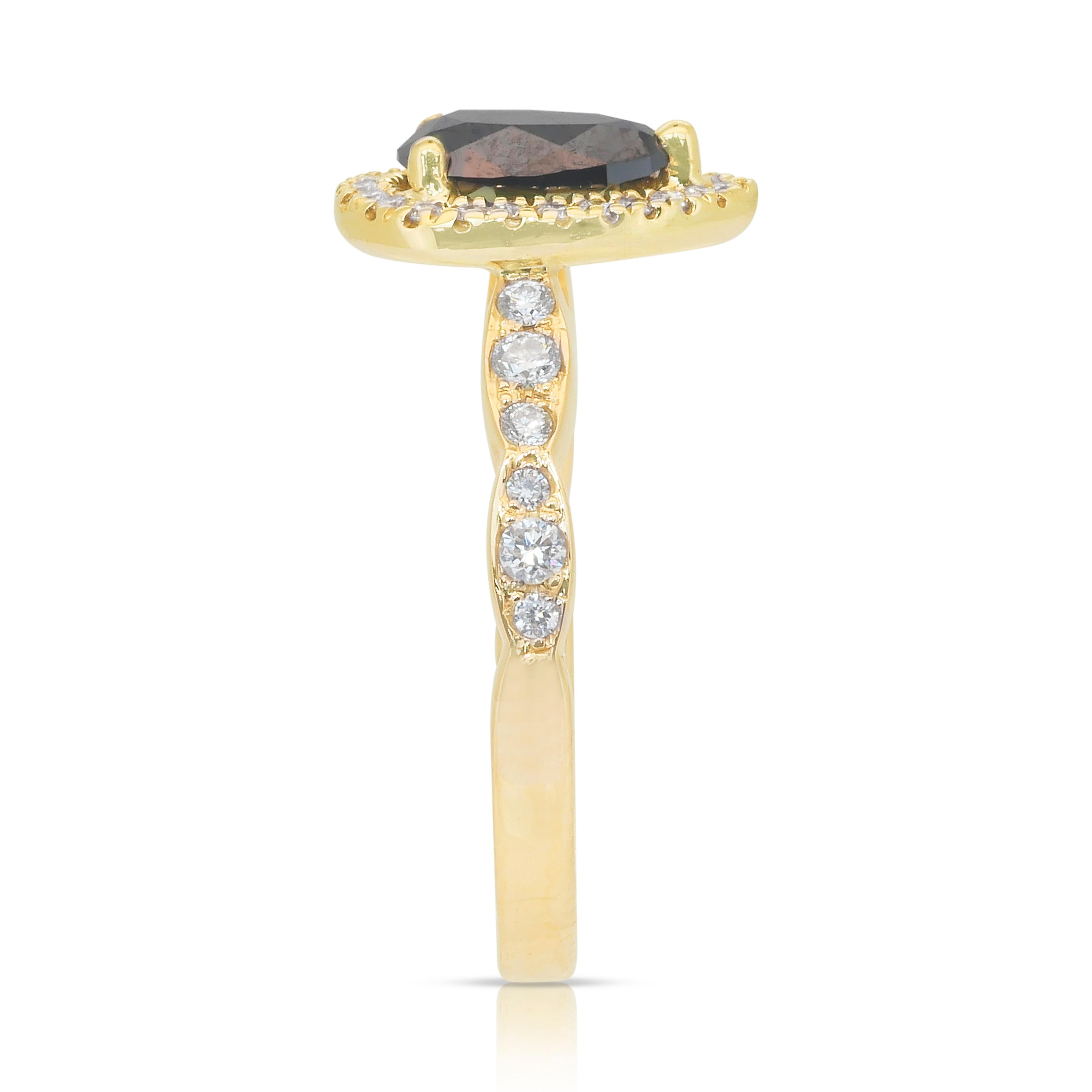 Superbe bague halo de diamants de 1,18 carat en or jaune 14 carats, certifiée IGI en vente 1