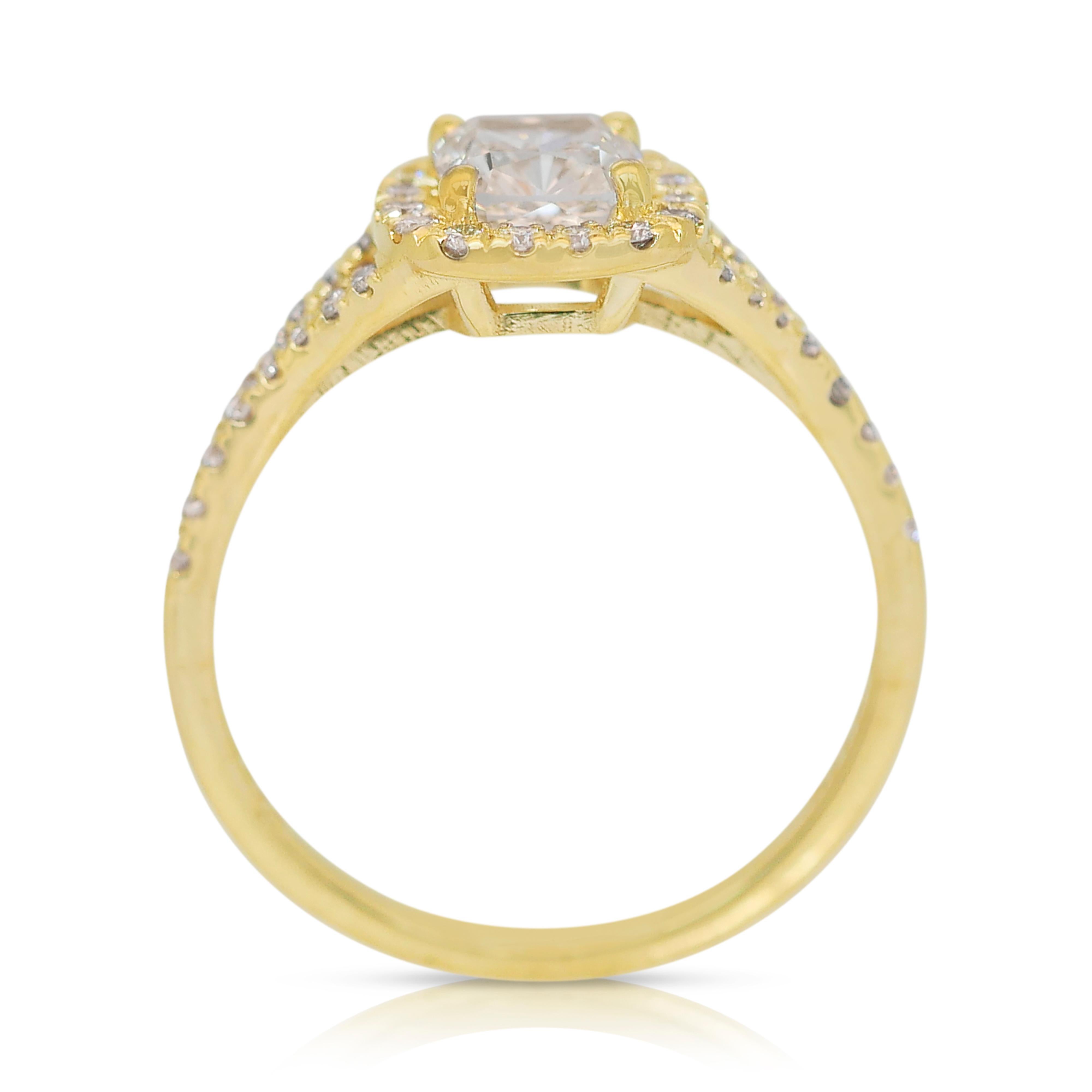 Alluring 1.33ct Double Excellent Ideal Cut Diamonds Halo Ring in 14k Yellow Gold For Sale 3