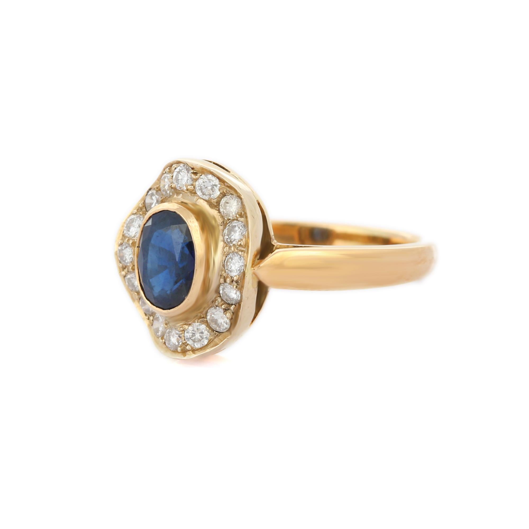 For Sale:  Alluring 18K Solid Yellow Gold Blue Sapphire Diamond Ring, Yellow Gold Ring 3