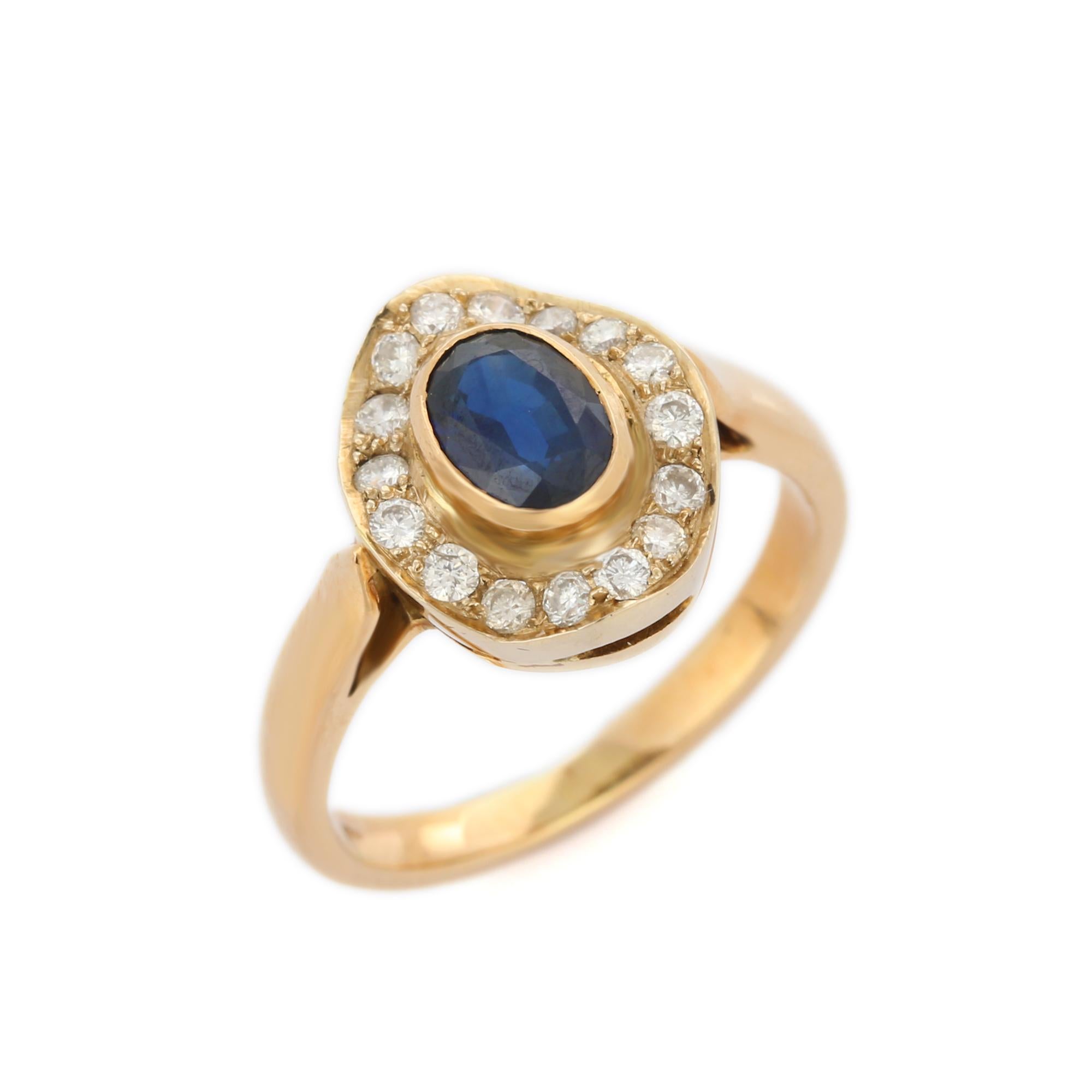 For Sale:  Alluring 18K Solid Yellow Gold Blue Sapphire Diamond Ring, Yellow Gold Ring 5