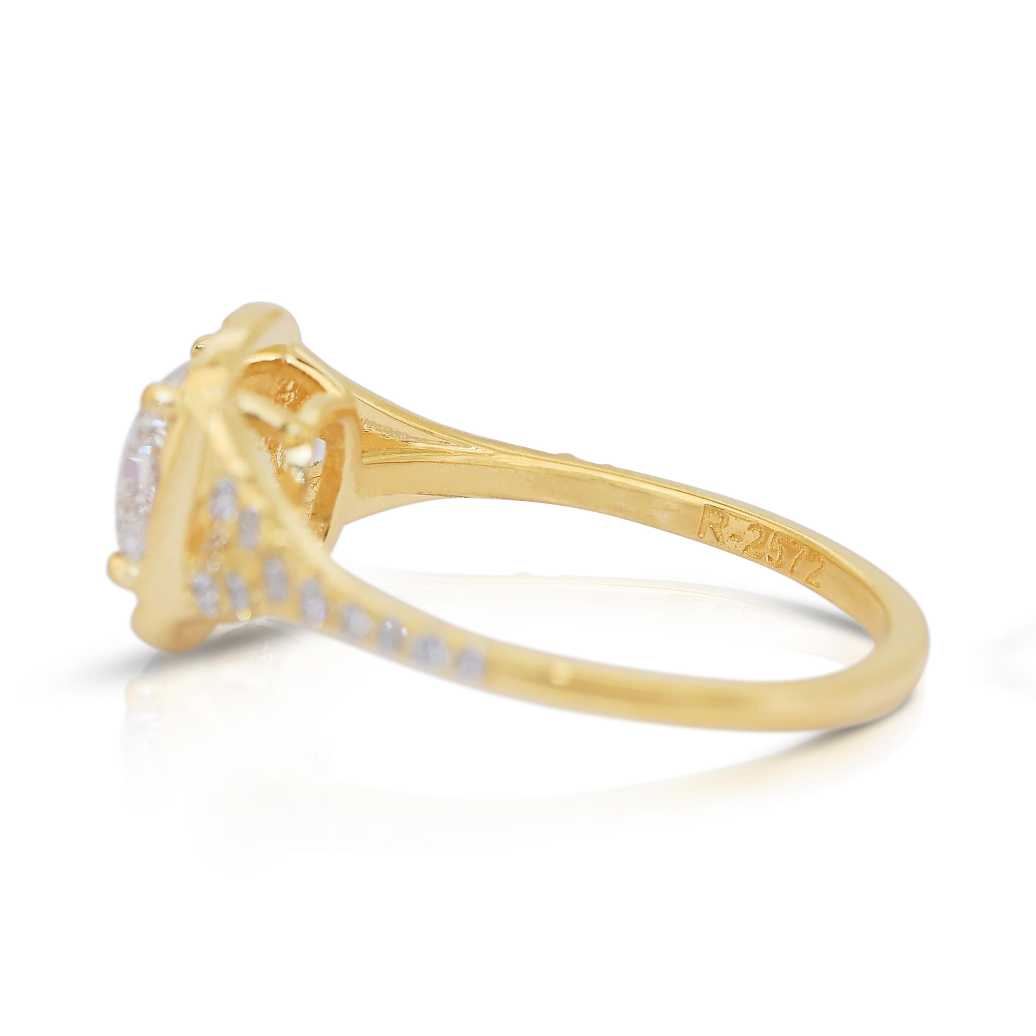 Verführerischer 1,91ct Diamanten Halo Ring in 18k Gelbgold - IGI zertifiziert im Zustand „Neu“ im Angebot in רמת גן, IL
