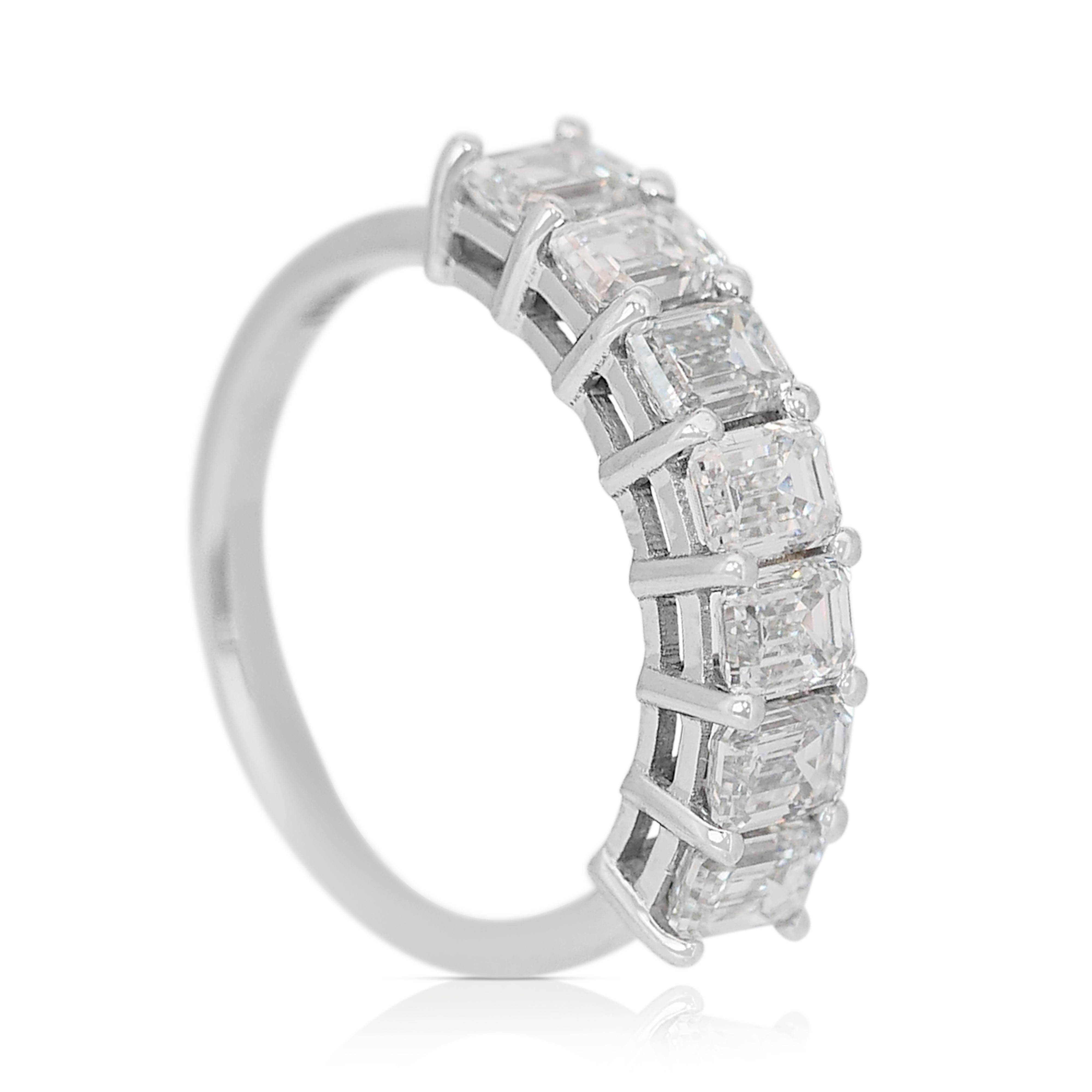 Bague demi-éternité en or blanc 18 carats avec 2,81 carats de diamants - certifiée GIA en vente 1