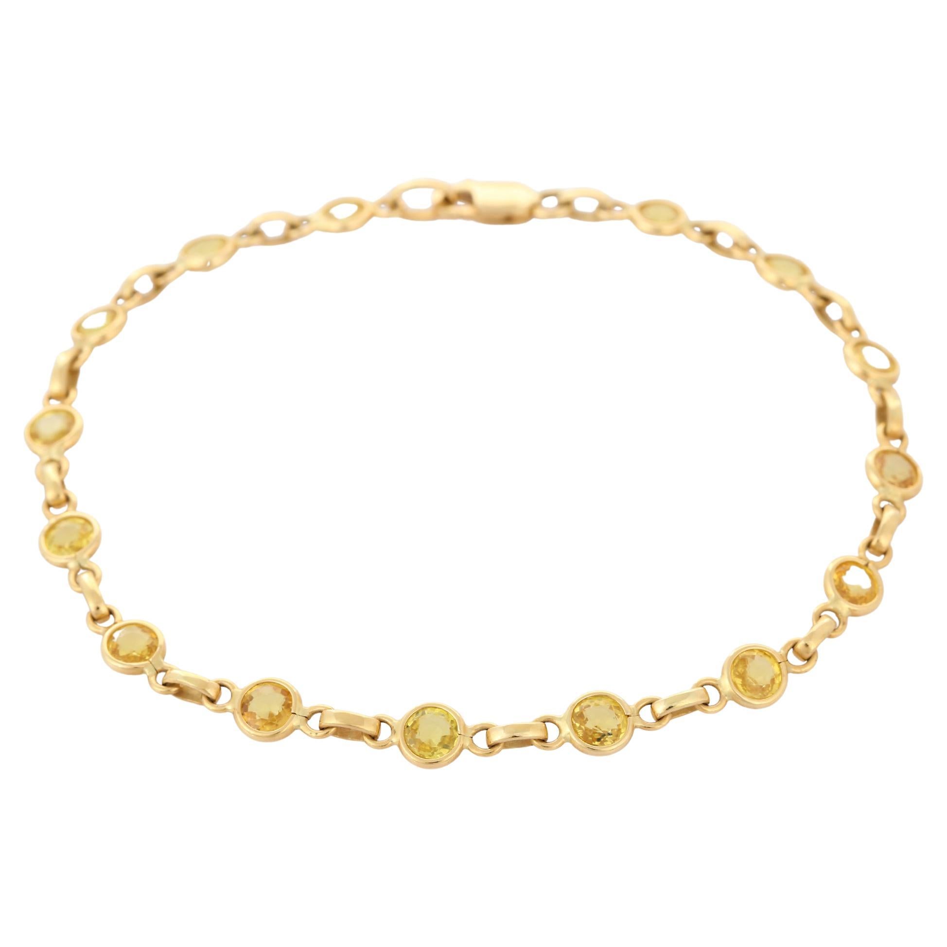 Alluring 4.14 Ct Round Cut Yellow Sapphire Chain Bracelet in 18K Yellow Gold For Sale