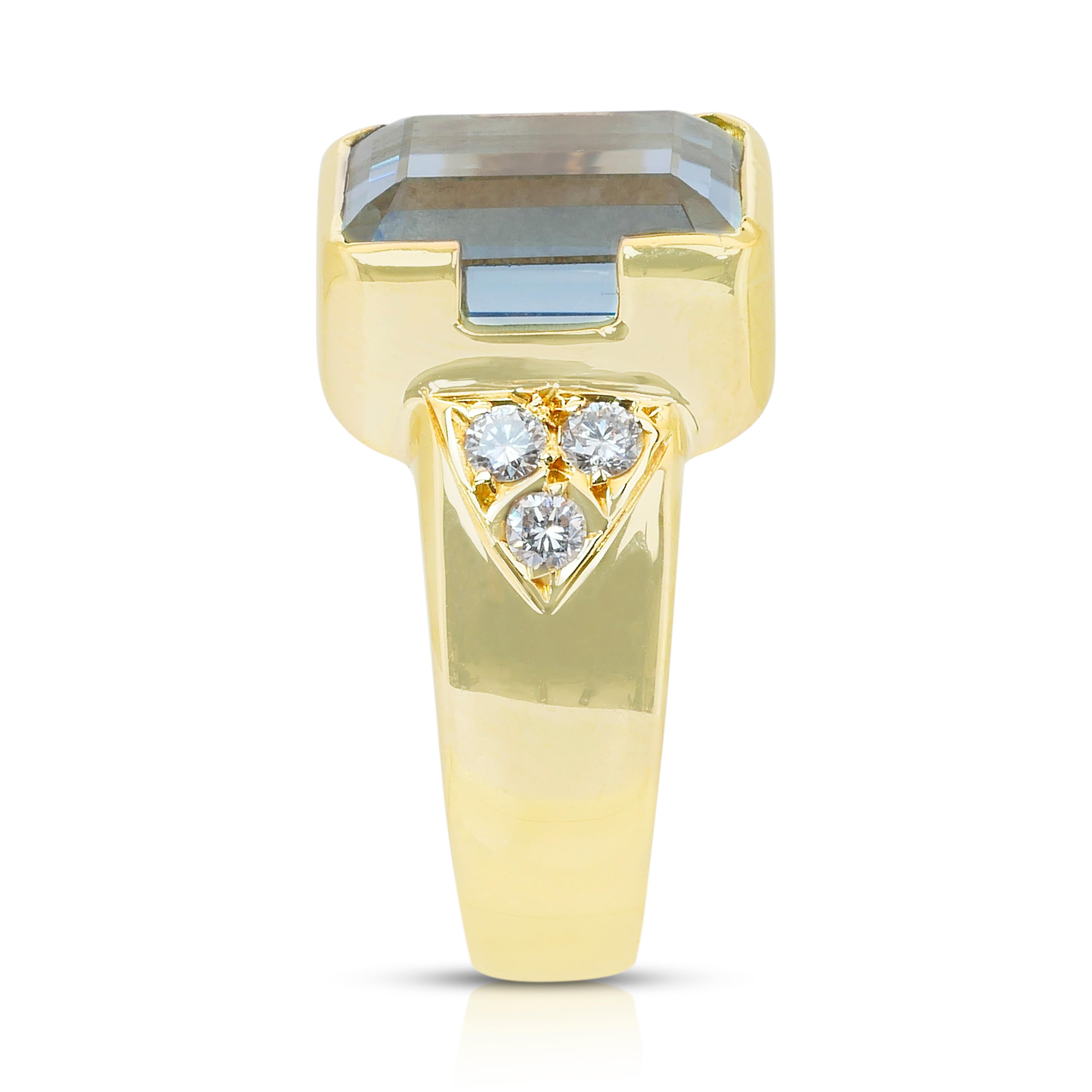 Bague cocktail en or jaune 18k avec aigue-marine et diamants de 6,42ct en vente 2