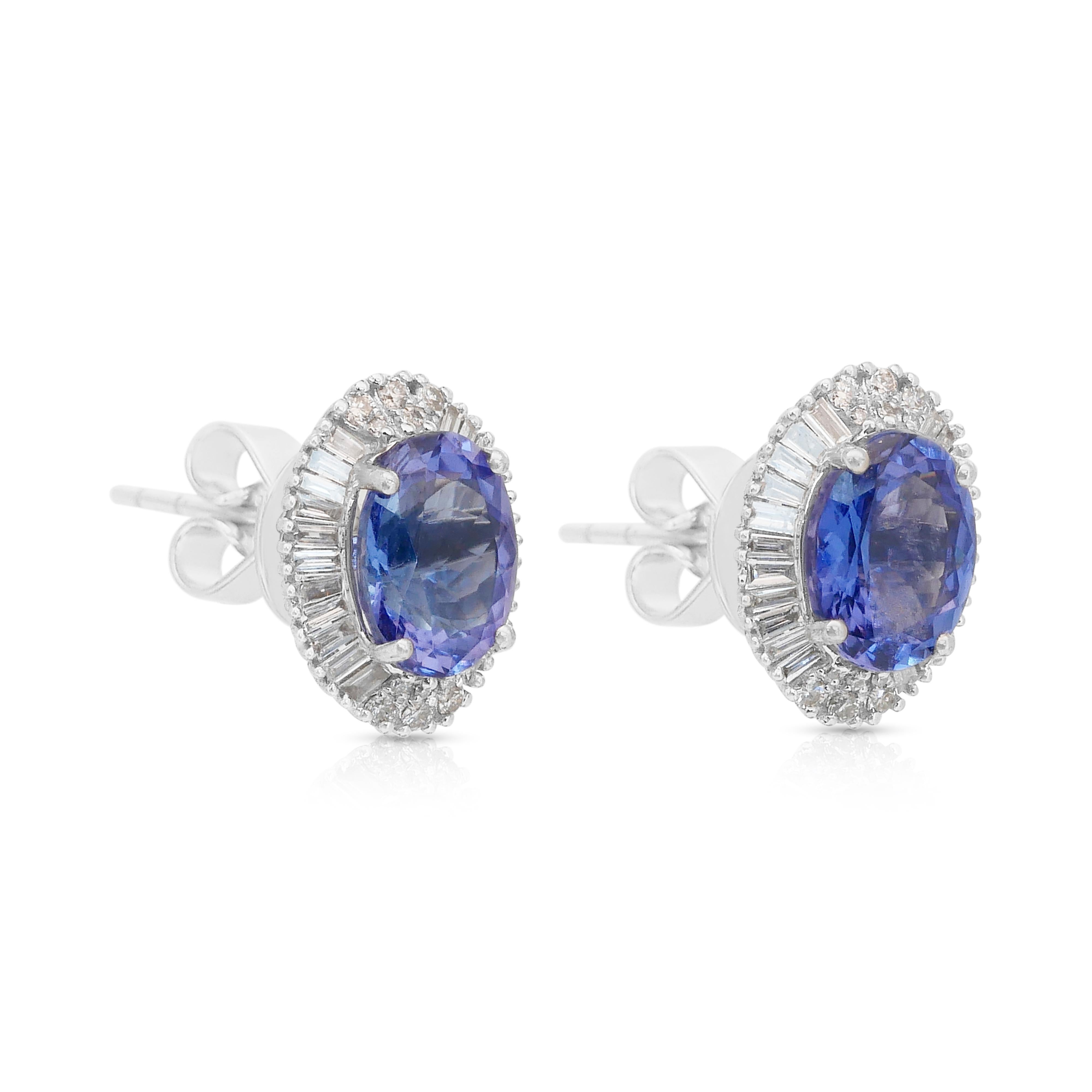 Oval Cut Alluring 6.54ct Tanzanites and Diamonds Stud Earrings in 18k White Gold For Sale