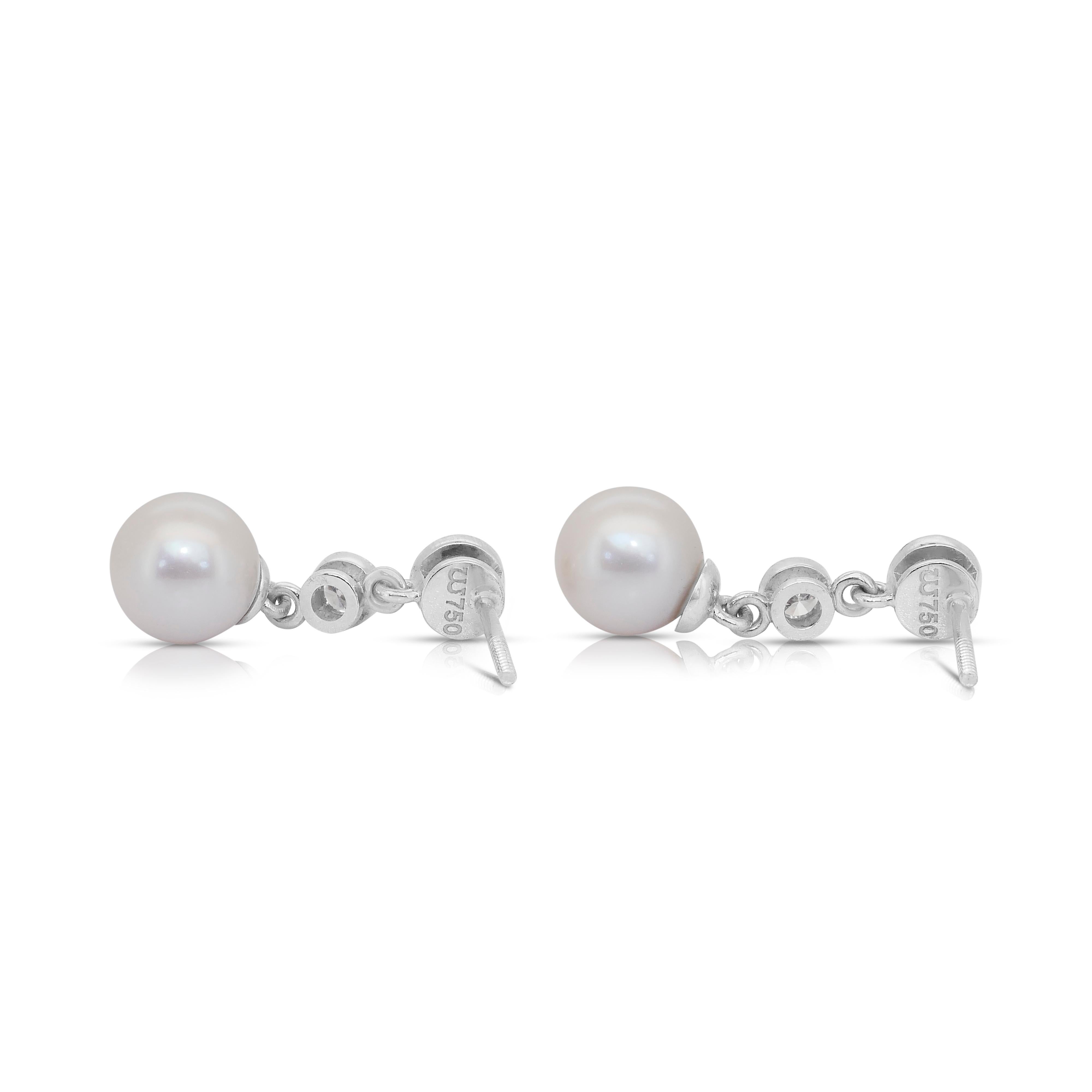 Alluring 9.35ct Fresh Water Cultured Pearls and Diamonds Drop Earrings For Sale 3
