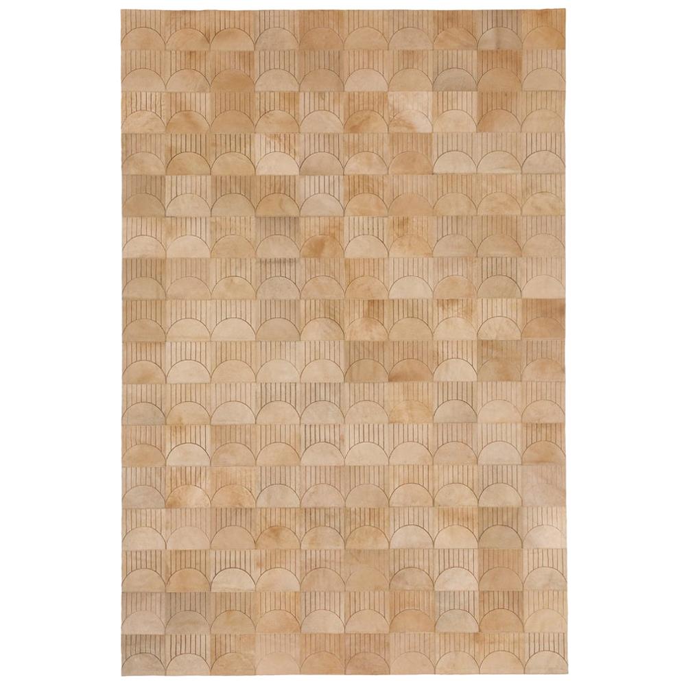 Alluring Customizable Sol Biscotti Cowhide Area Floor Rug Small For Sale