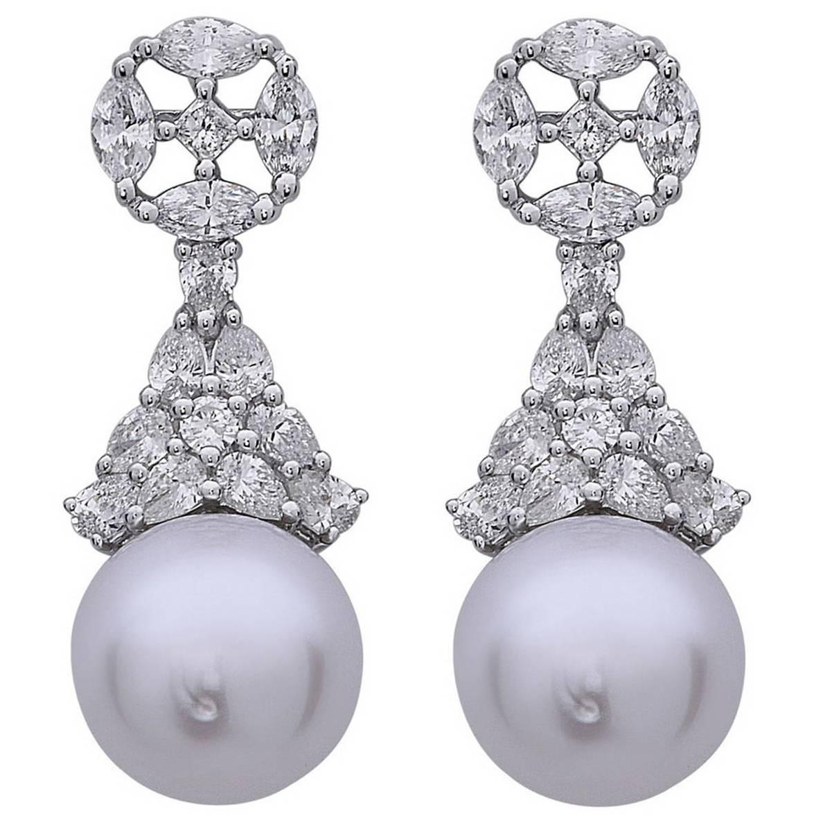 Alluring Diamond Earrings With South Sea Pearl Made In 18k White Gold