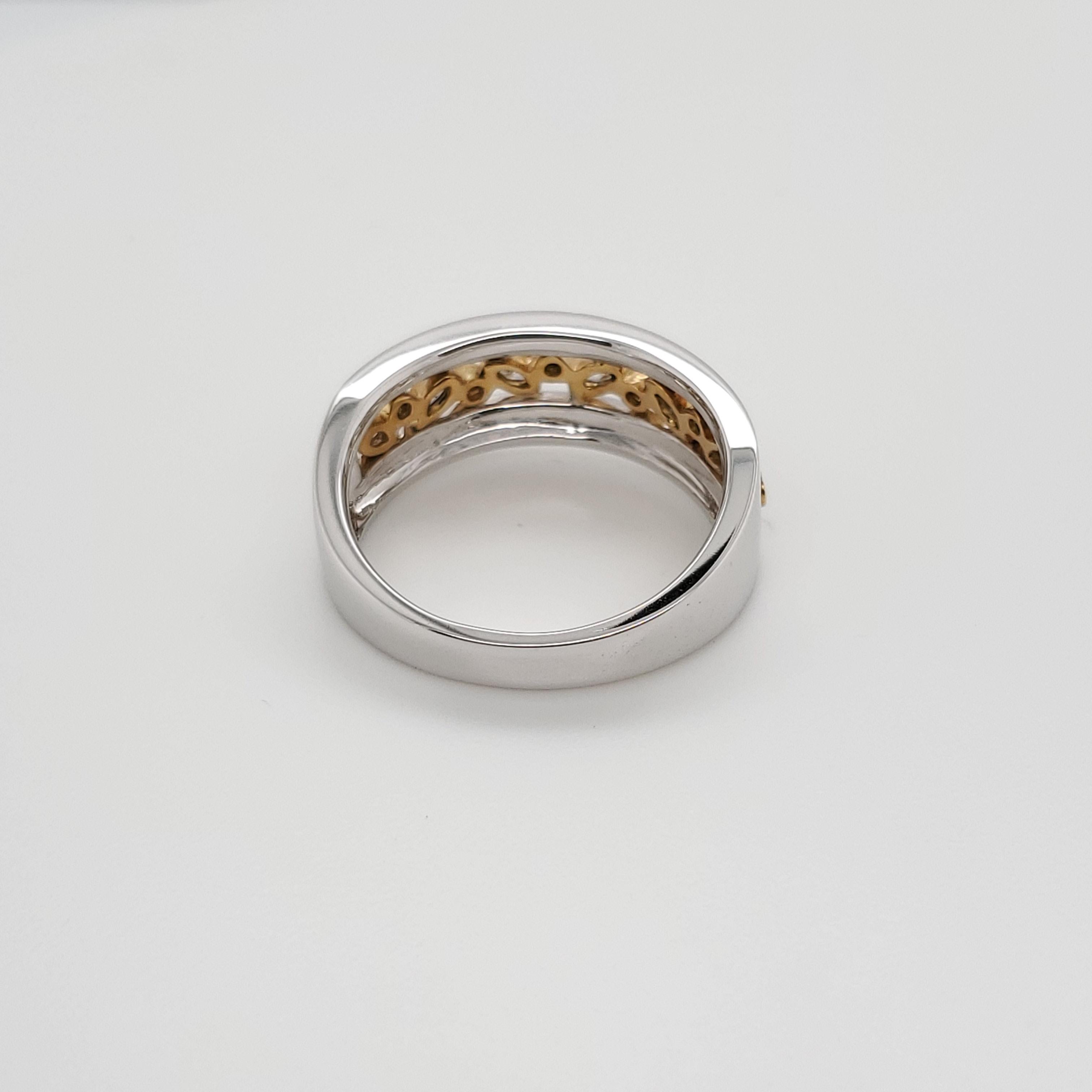 Modern Alluring Half Eternity Marquise Dress Ring Set in 18 Karat White and Yellow Gold For Sale