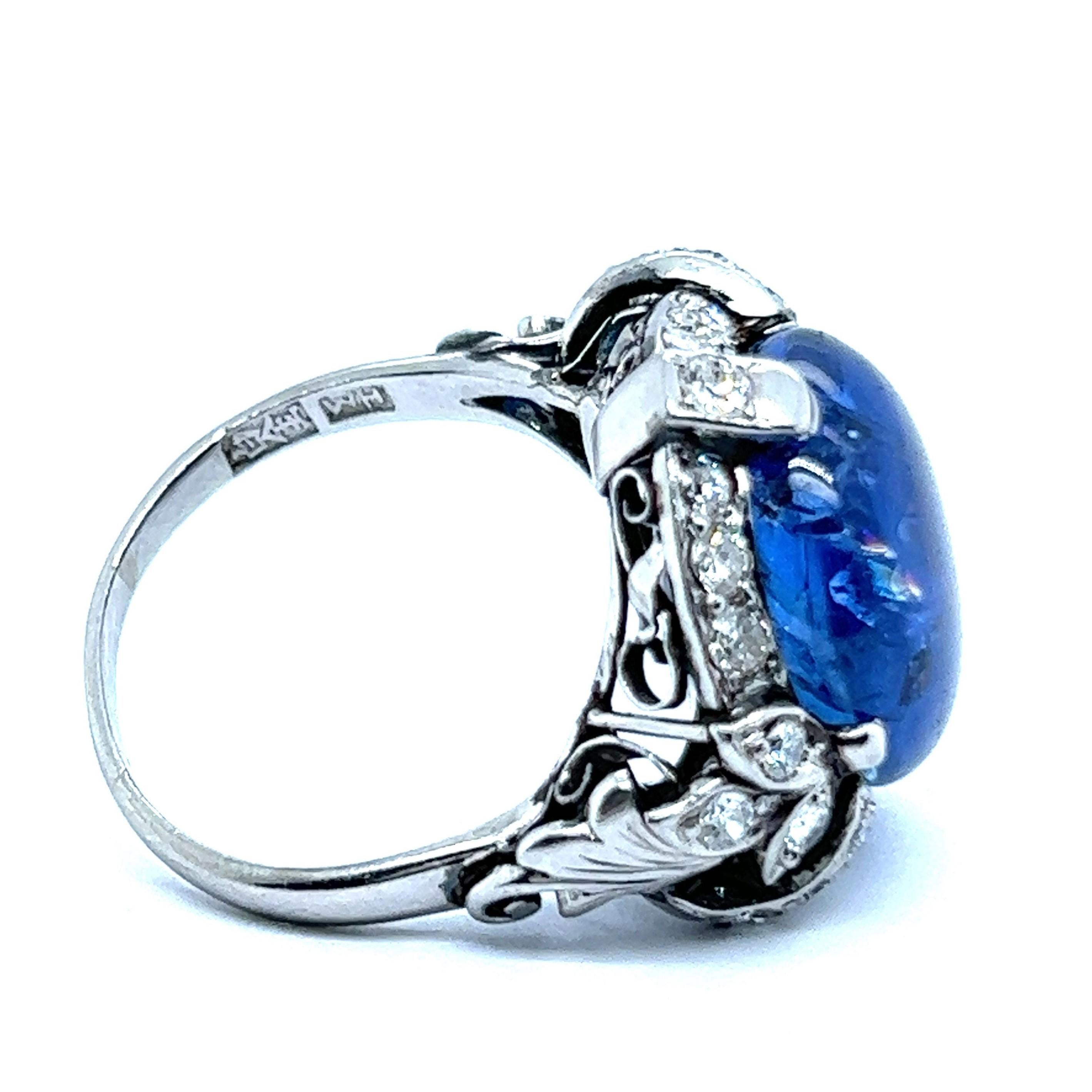 Alluring Sapphire Ring in Platinum with Old Cut Diamonds For Sale 1