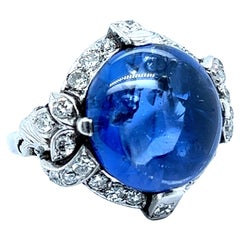 Antique Alluring Sapphire Ring in Platinum with Old Cut Diamonds