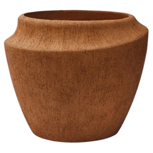 Alluvium Planter in Tannin by ORCA