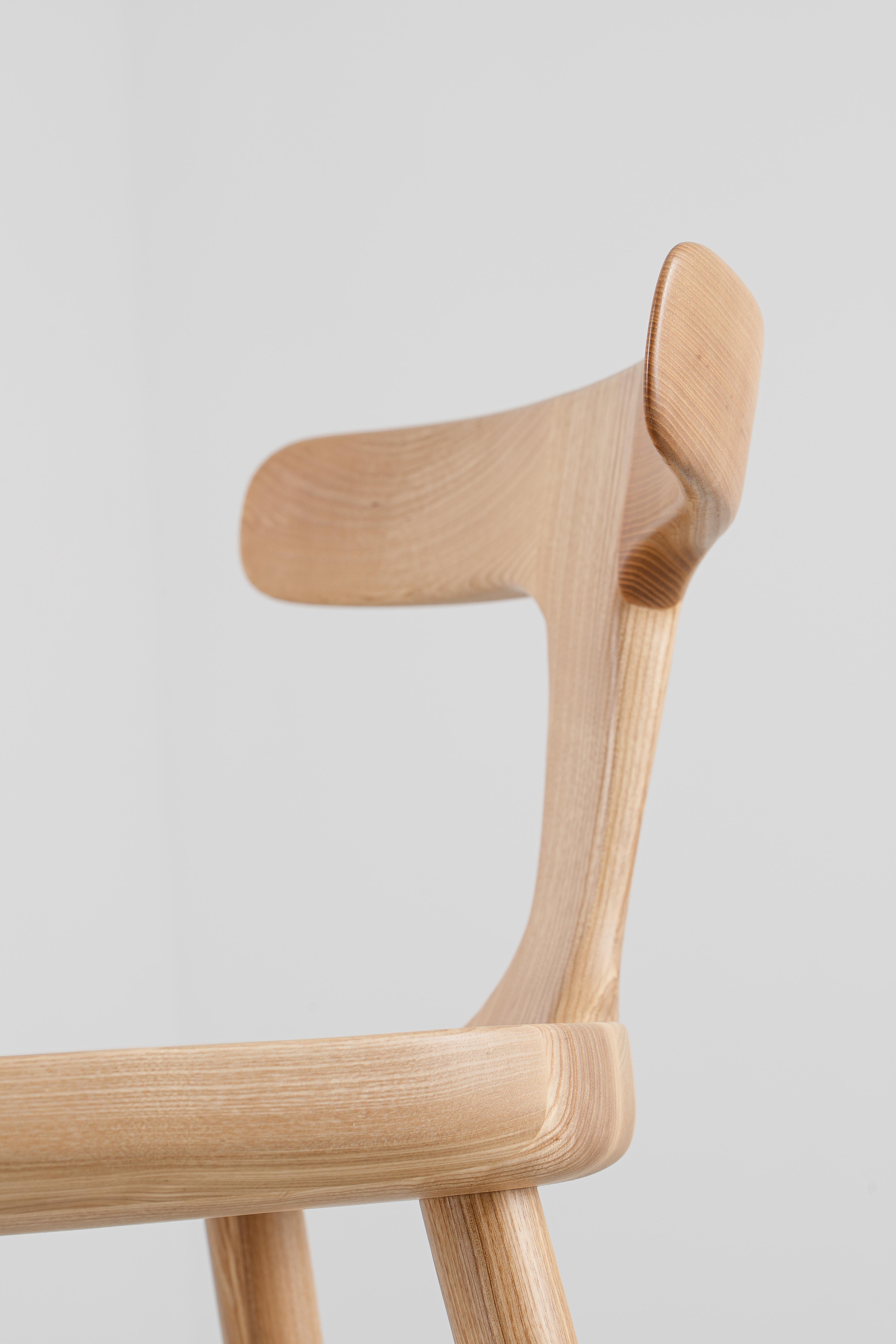 Anvil Ash Massivholz Bar Stühle mit Rückenlehne im Angebot 2