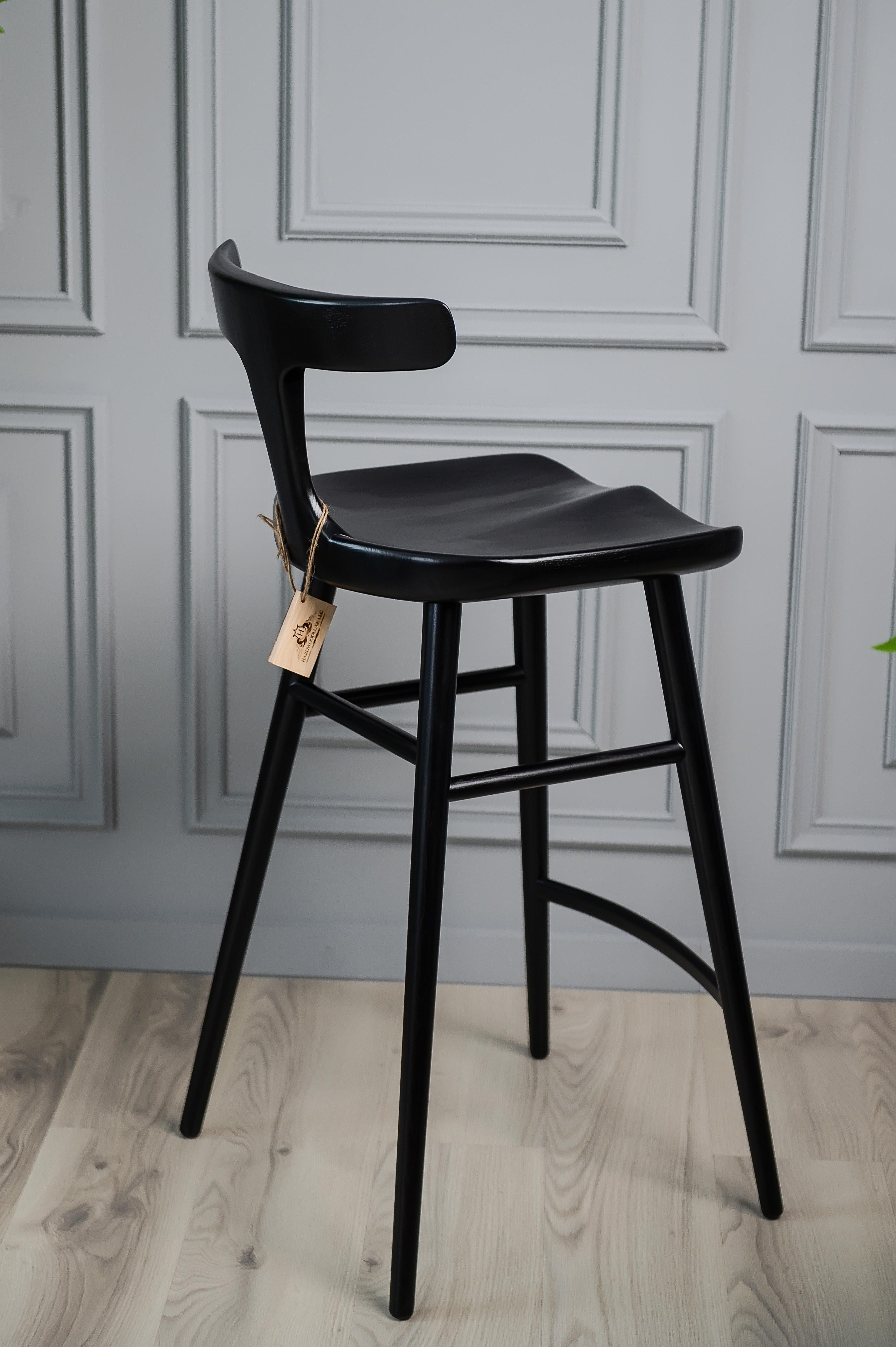 The alma bar stool is perfect for any bar or leisure area of your mom. This modern stained bar stool will help to entertain guests while adding a style functionality that you can’t miss. Made with ash wood, the alma bar stool will last generation