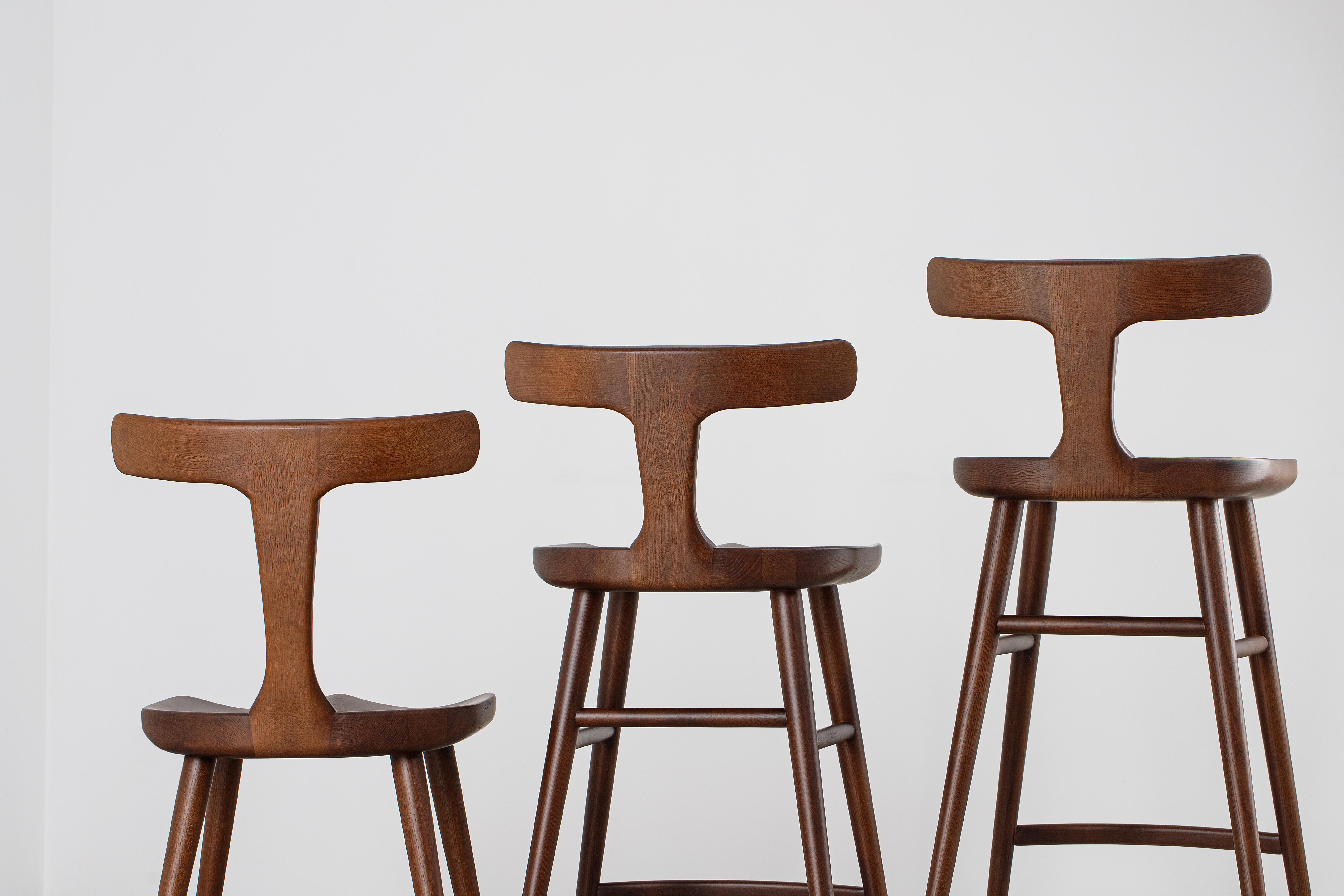Chaises de bar en bois massif avec dossier, Brown en vente 6