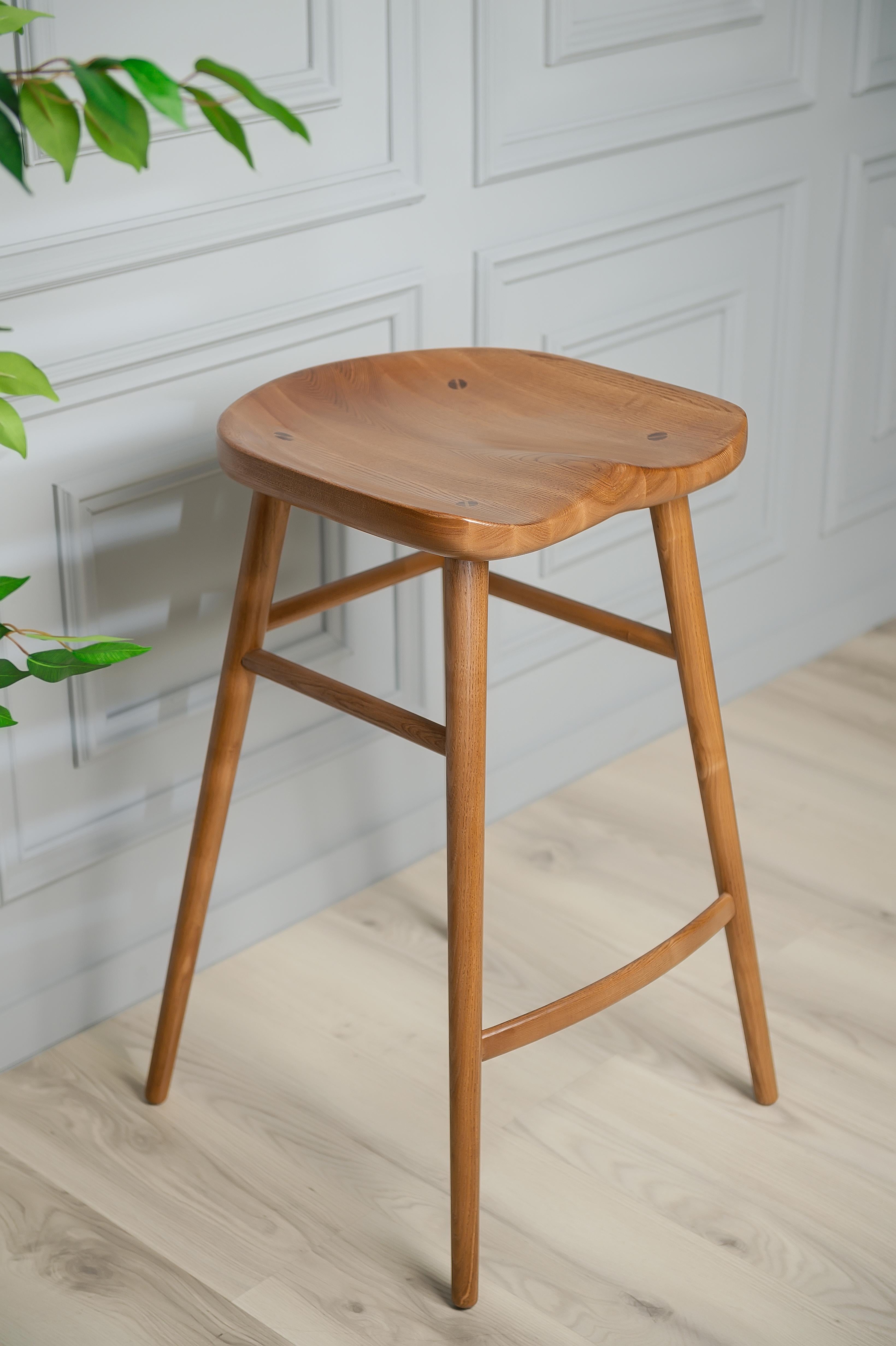 Alma Brown Solid Wood Bar Stool In New Condition For Sale In Naperville, IL