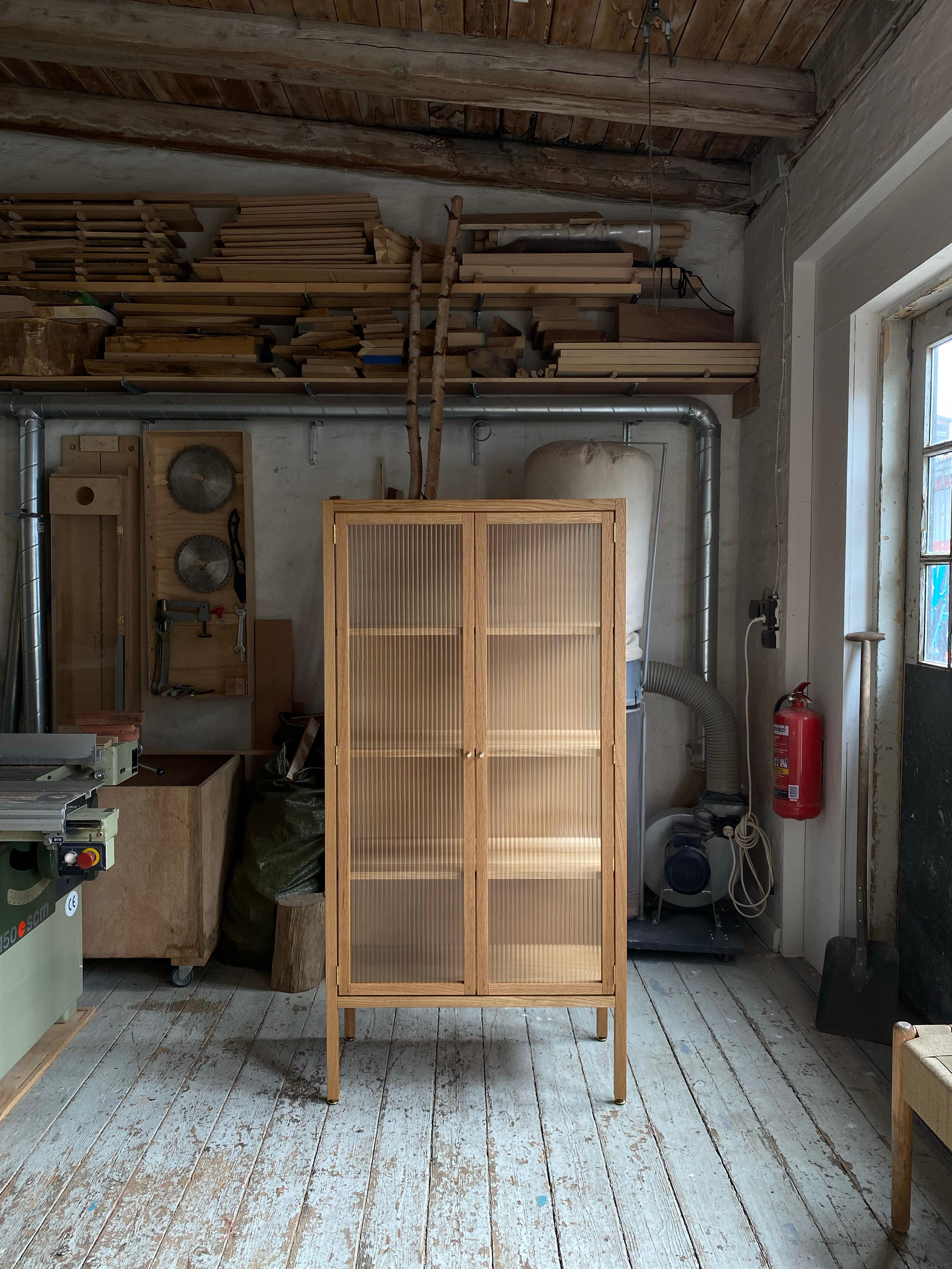 Alma Cabinet - Contemporary Vitrine - Handmade by BACD studio For Sale 7