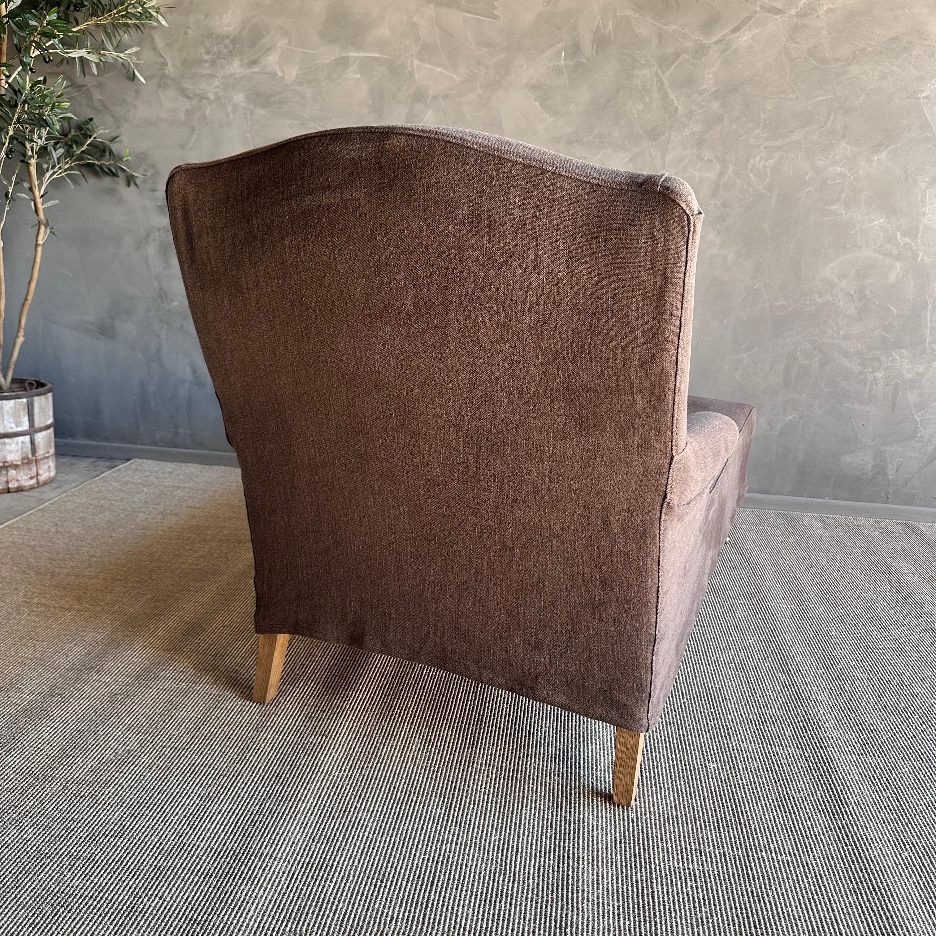 Chaise longue Alma recouverte de lin lavé Brown Stone en vente 1