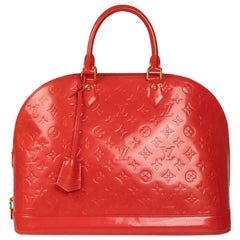 Alma in red patent leather