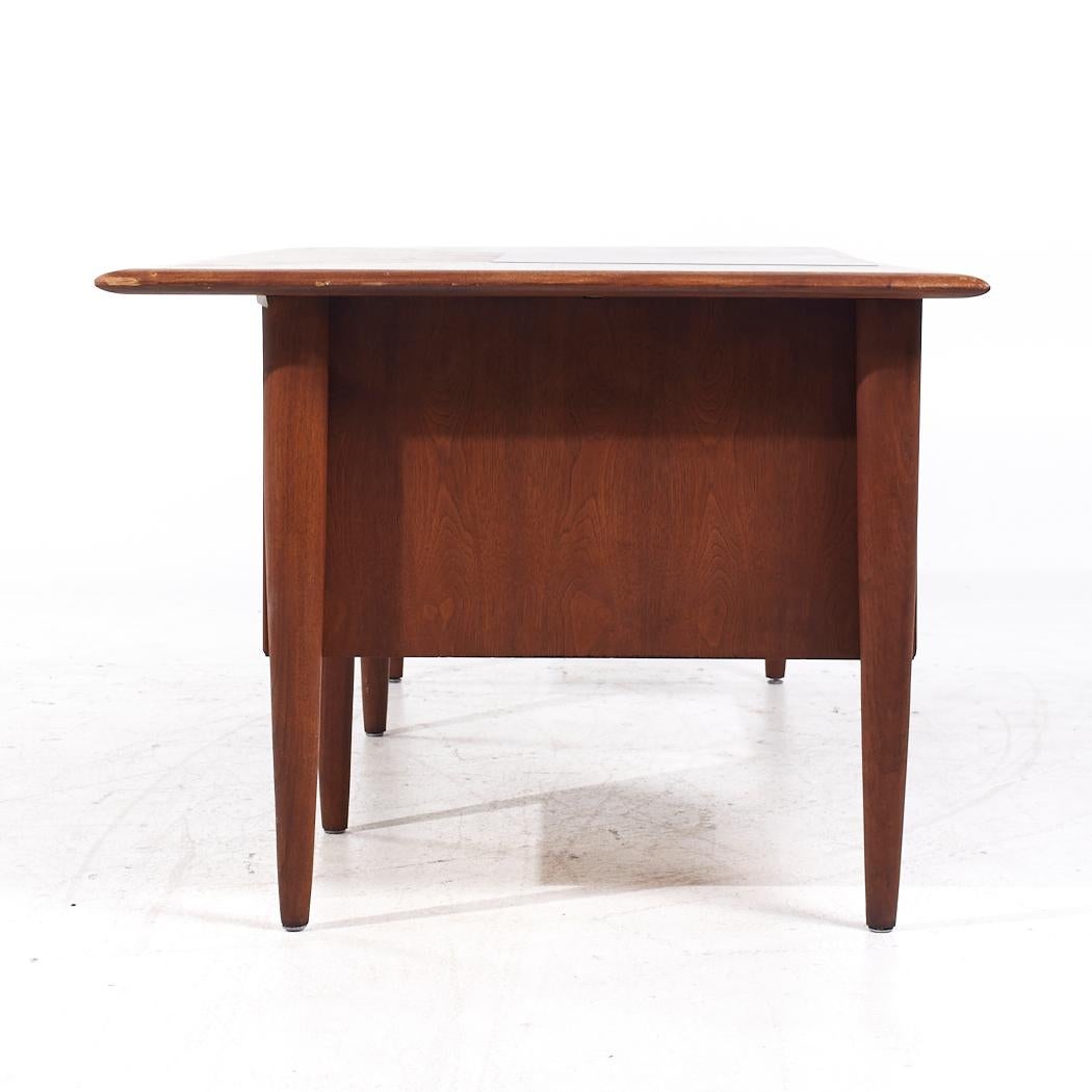 Late 20th Century Alma Mid Century Walnut and Leather Executive Desk For Sale