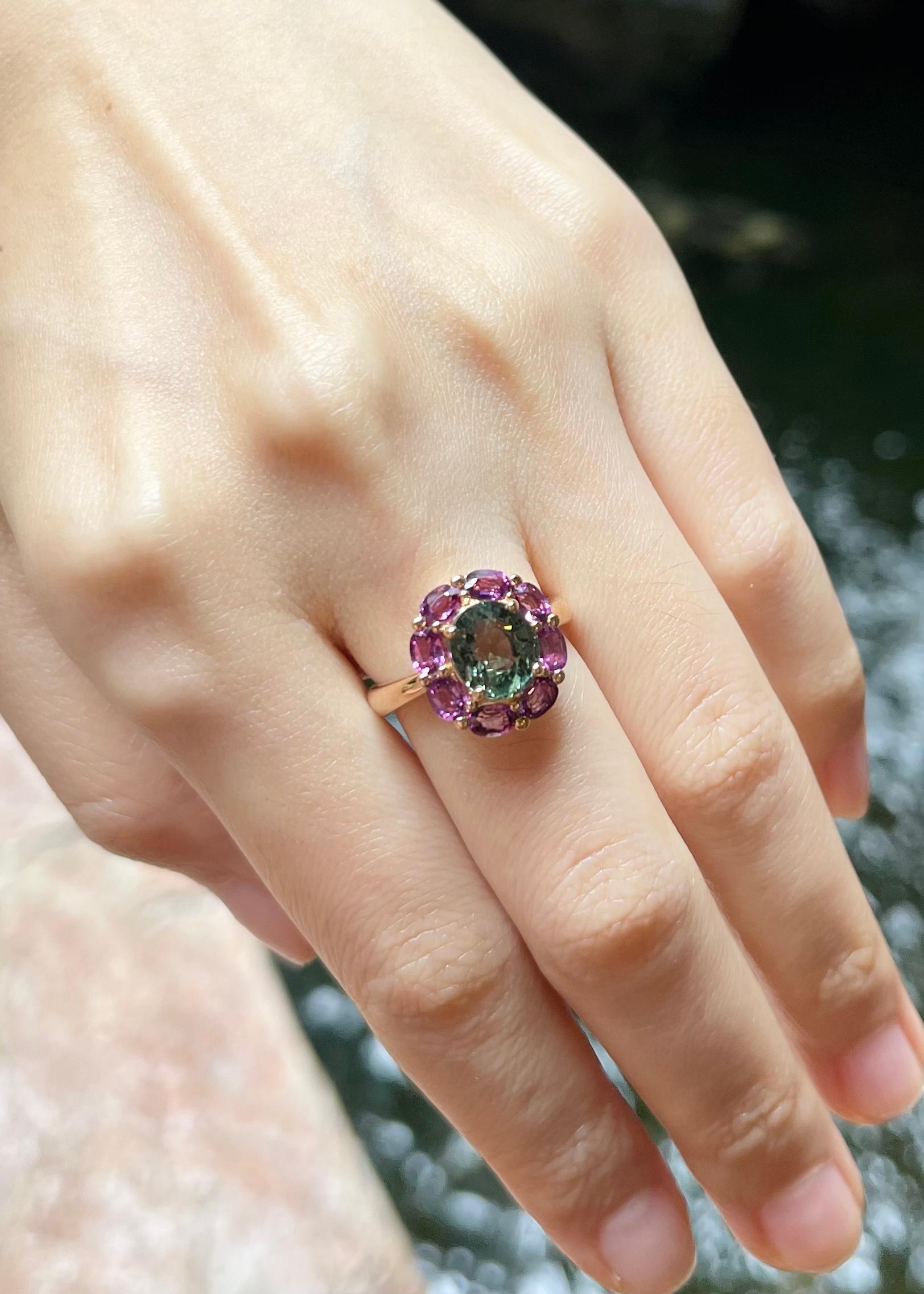 Almandite and Demantoid Ring set in 18K Rose Gold Settings In New Condition For Sale In Bangkok, TH