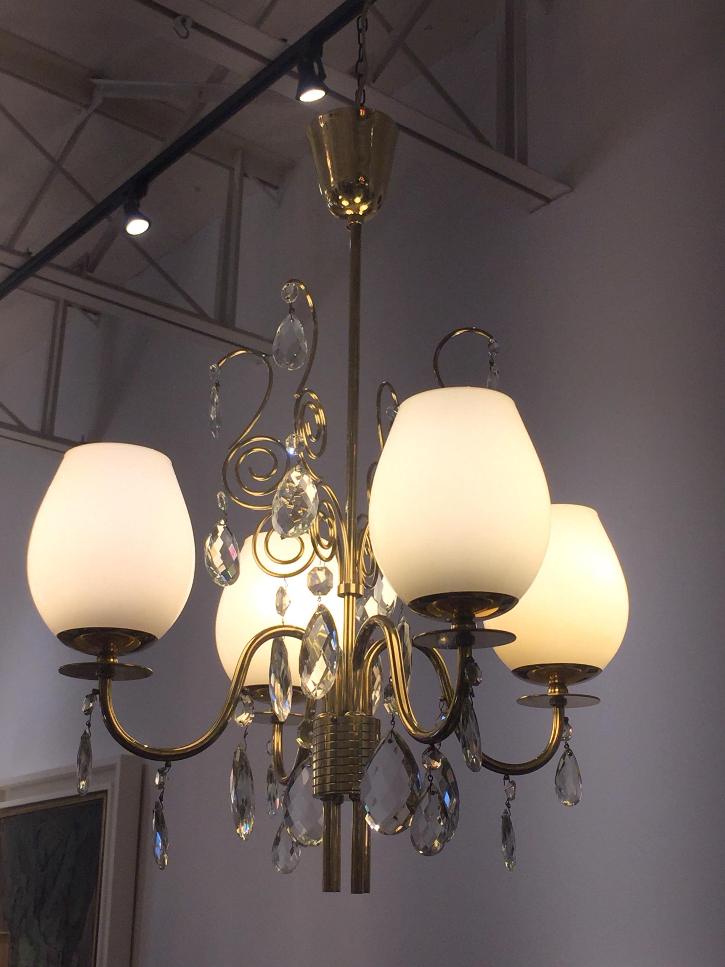 Almari Mauri for Idman Brass and Glass Chandelier In Good Condition For Sale In East Hampton, NY