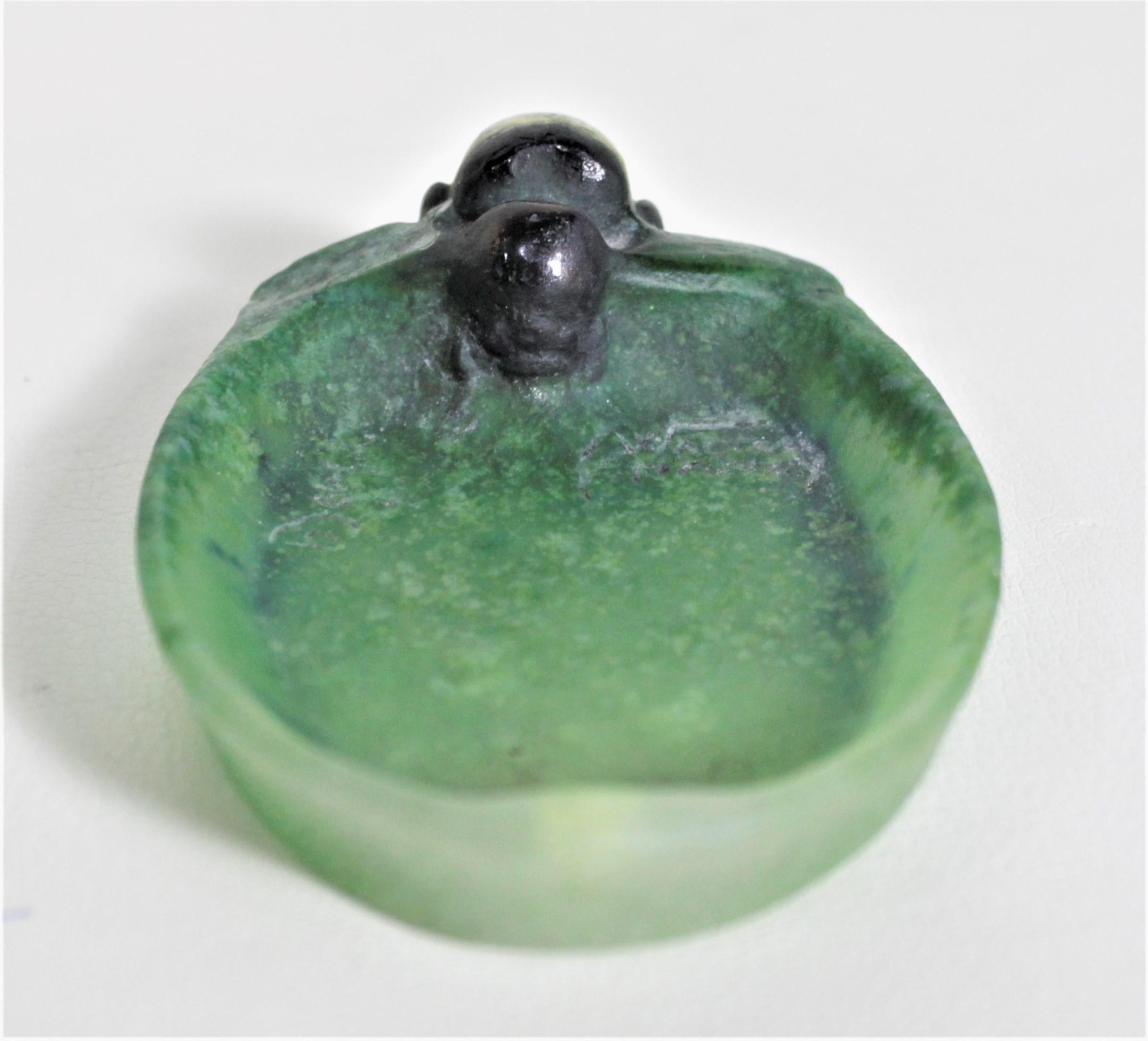 Hand-Crafted Almeric Walter Nancy Pate de Verre Figural Bumble Bee Pin Tray or Vide Poche For Sale