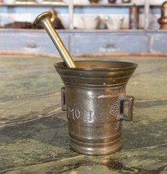 Almirez De Bronce Del S XIX Con Asas Y Decoraciones E Inscripción De Letras