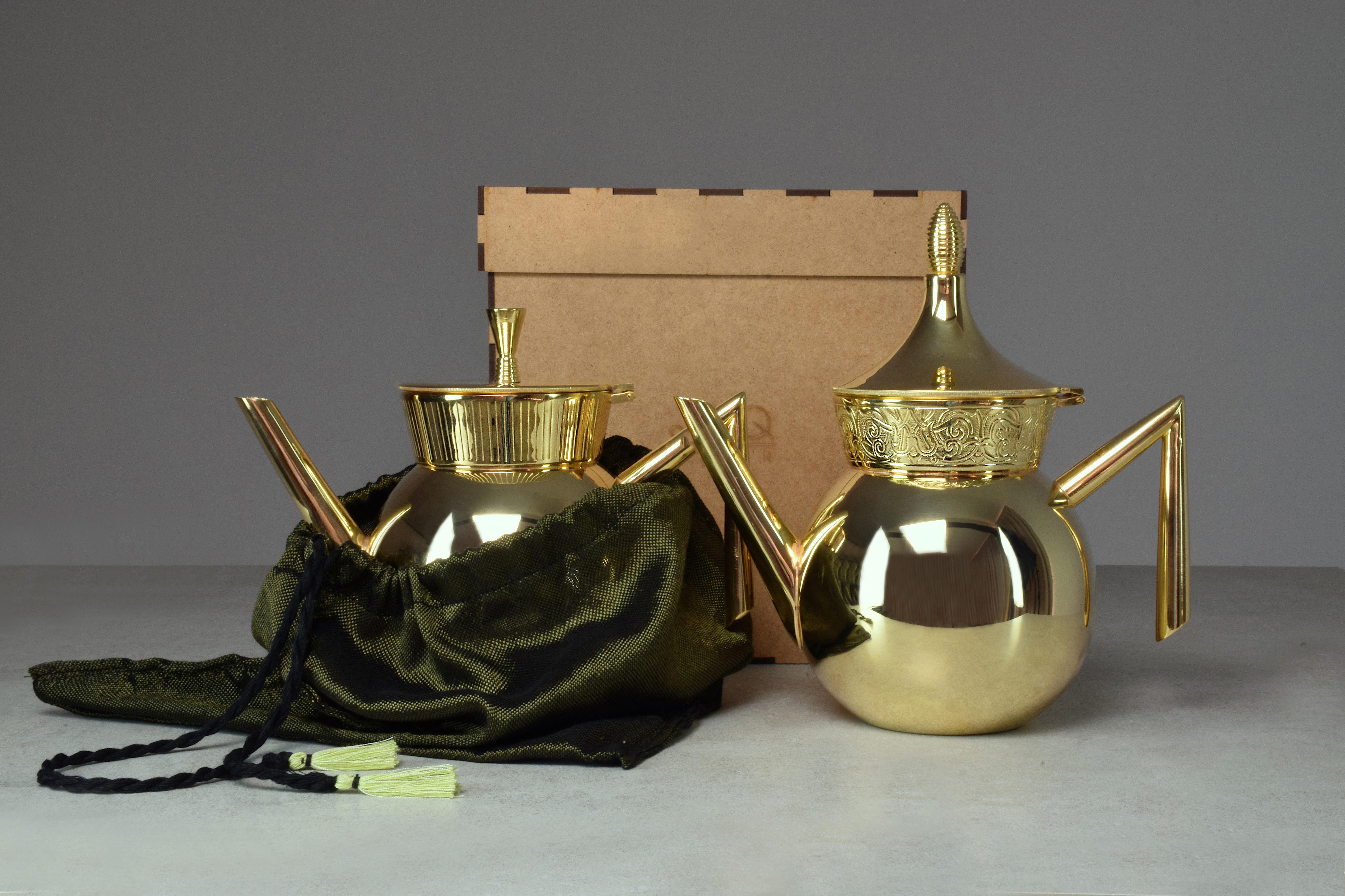 Brass Almis-H Contemporary Moroccan Teapot by Jonathan Amar