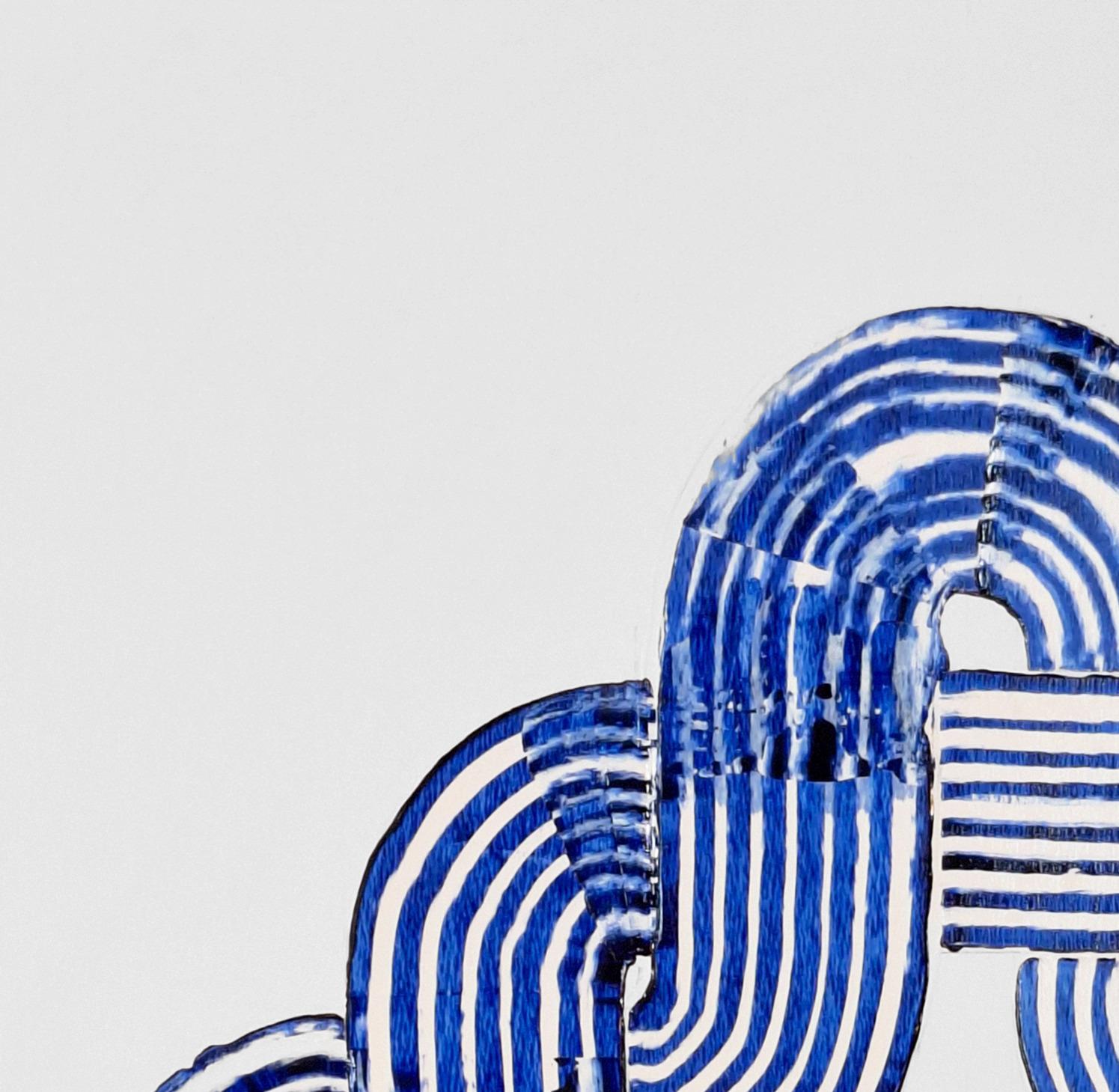 An He si interroga sulla sua identità, sui paesi in cui ha vissuto, sulla sua routine quotidiana e su come crea se stesso. Un outsider che ha fatto del mondo la sua casa, la sua pelle e la sua cittadinanza e che, attraverso le sue opere d'arte, lo