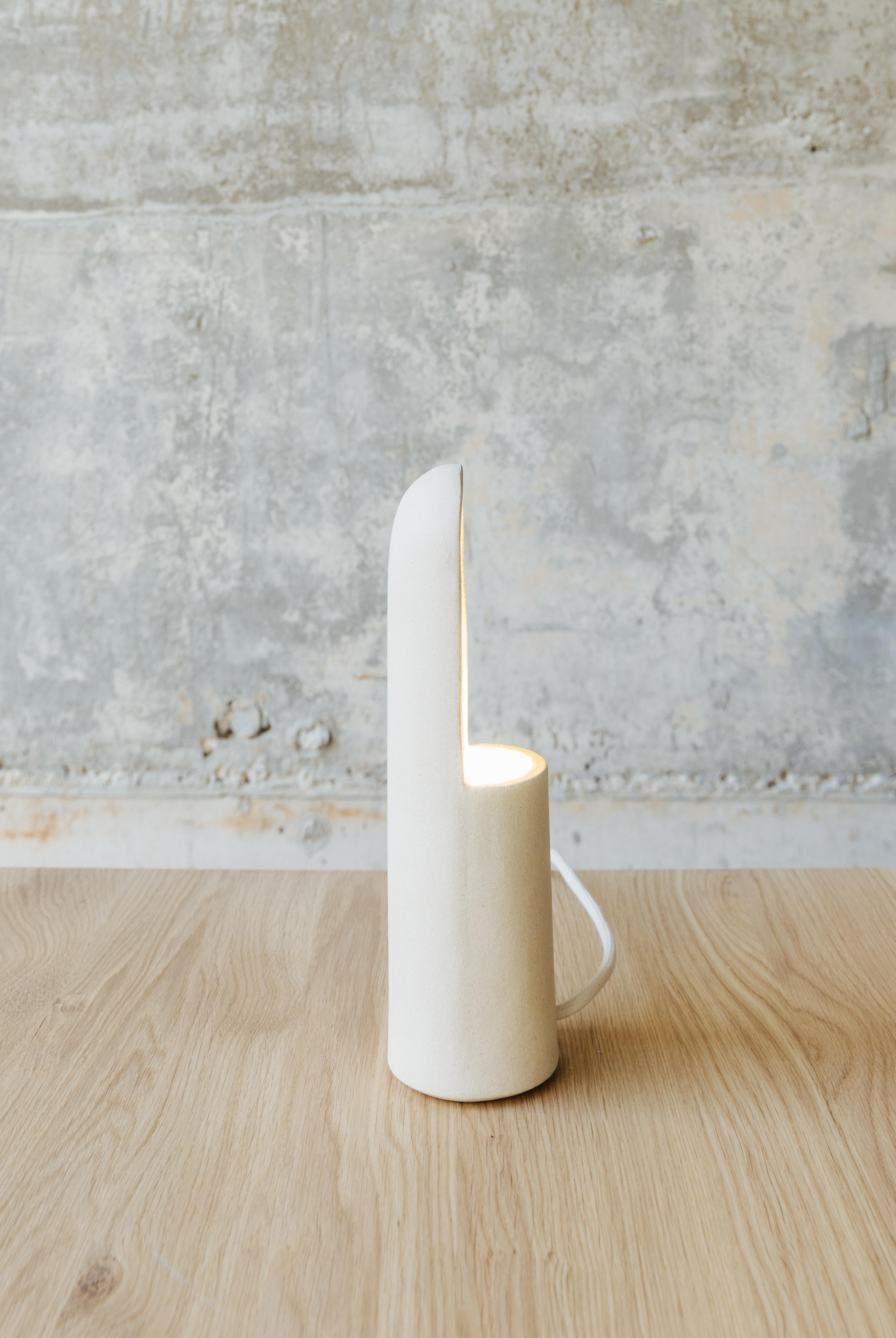 Almond Small Kyrtos Table Light by Lisa Allegra In New Condition For Sale In Geneve, CH
